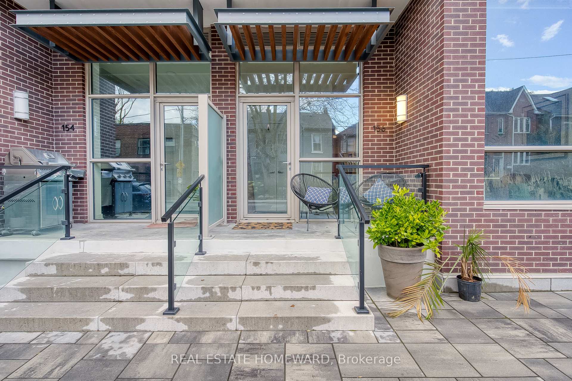 #131 - 156 Logan Ave, Toronto, ON M4M2N3 | 2 Bedroom 3 Bathroom Condo Townhouse | Image 3