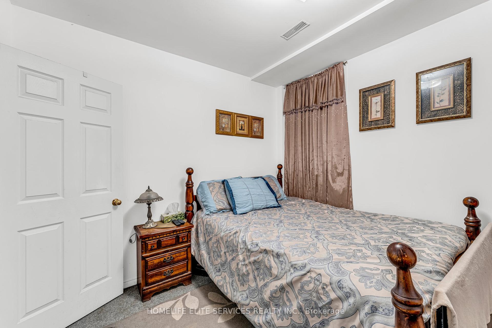 7 Lenthall Ave, Toronto, ON M1B2C7 | 3 Bedroom 4 Bathroom Semi-Detached House | Image 16