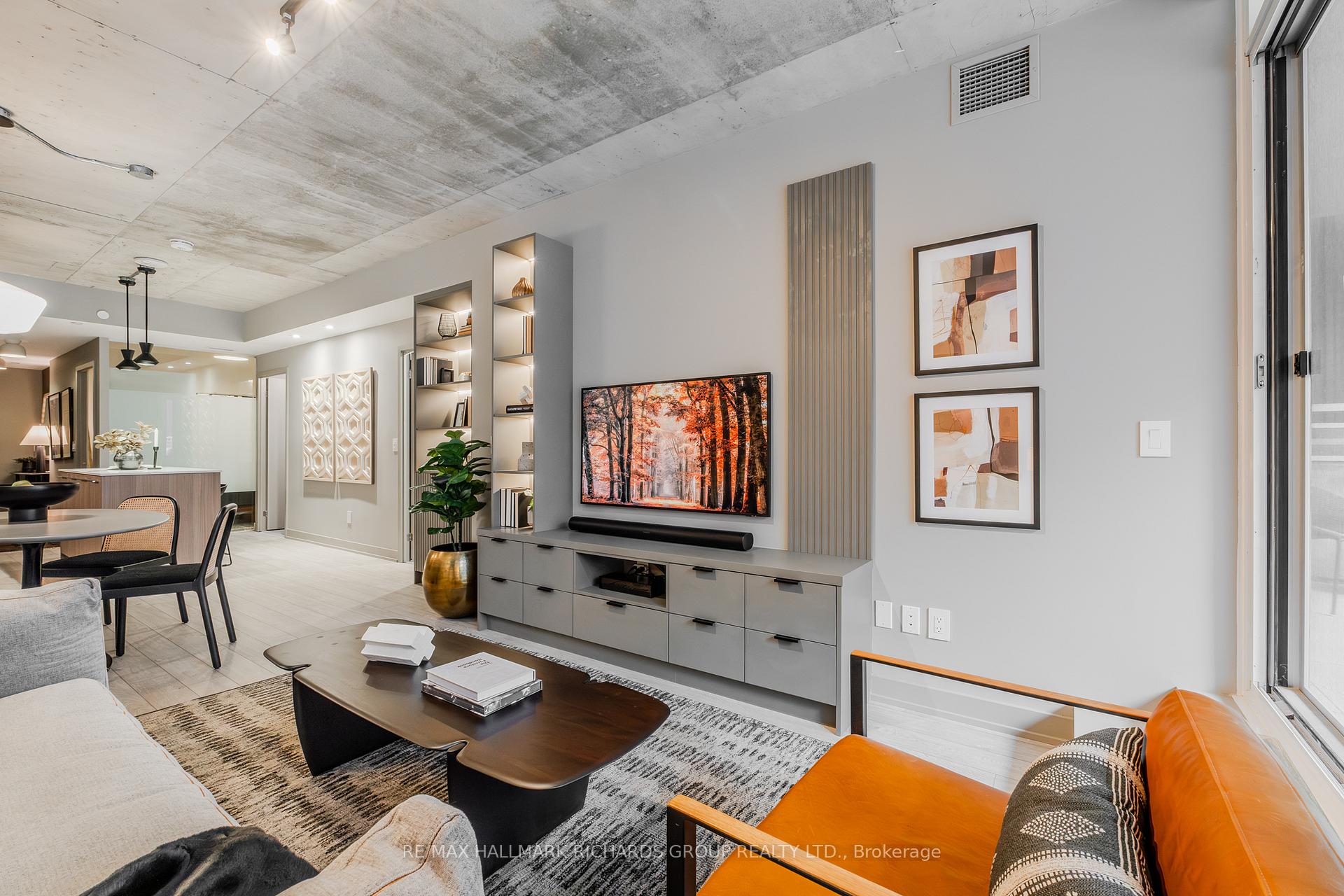 #207 - 665 Queen St E, Toronto, ON M4M0G3 | 2 Bedroom 2 Bathroom Condo Apt | Image 11