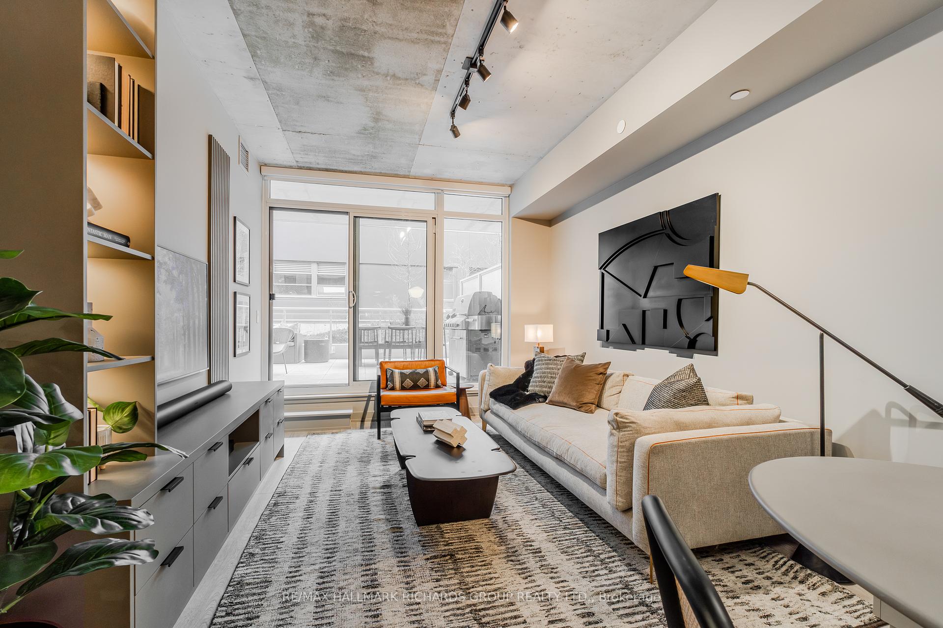 #207 - 665 Queen St E, Toronto, ON M4M0G3 | 2 Bedroom 2 Bathroom Condo Apt | Image 9