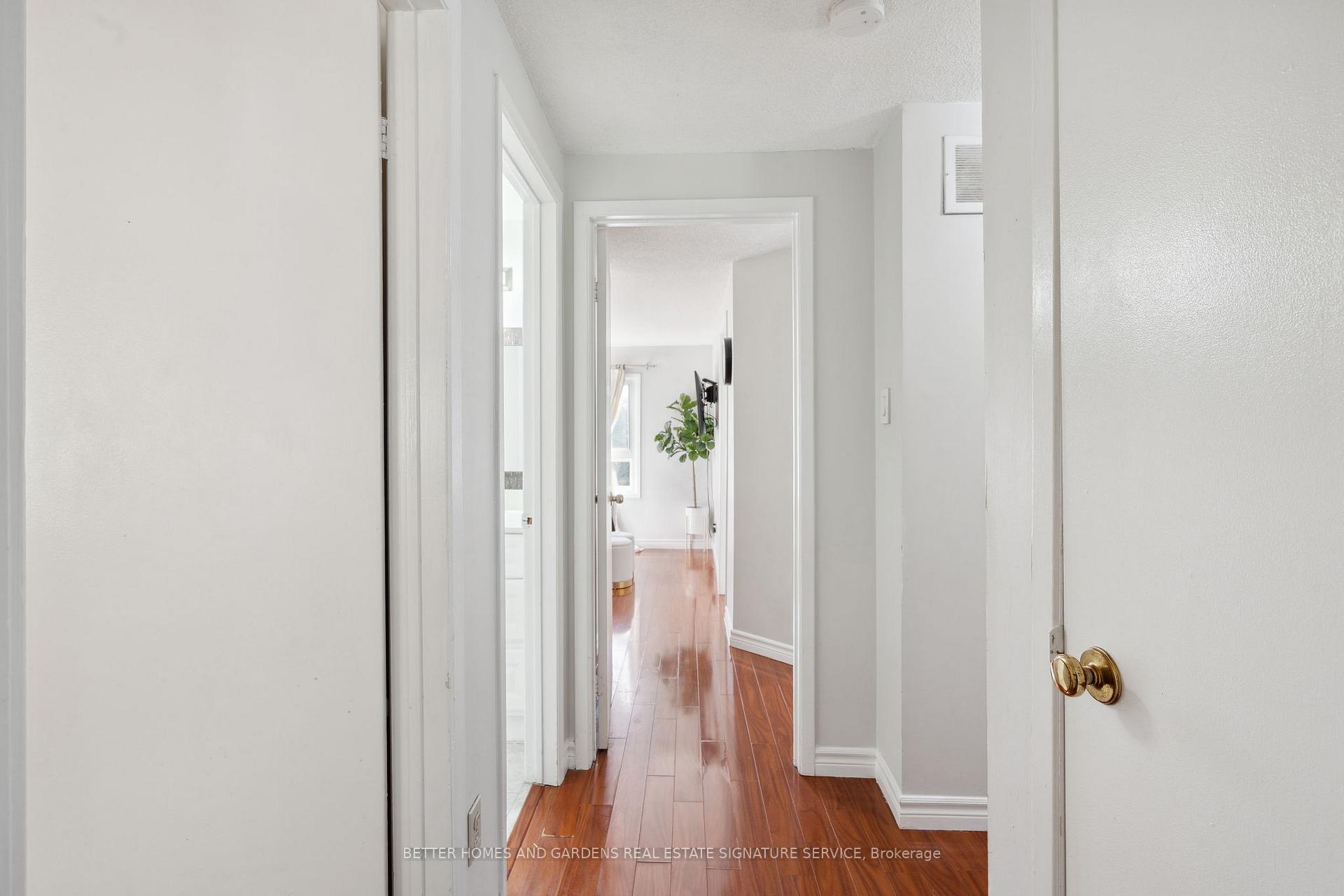 20 Scarfair Ptwy, Toronto, ON M1B4E8 | 3 Bedroom 4 Bathroom Detached House | Image 21