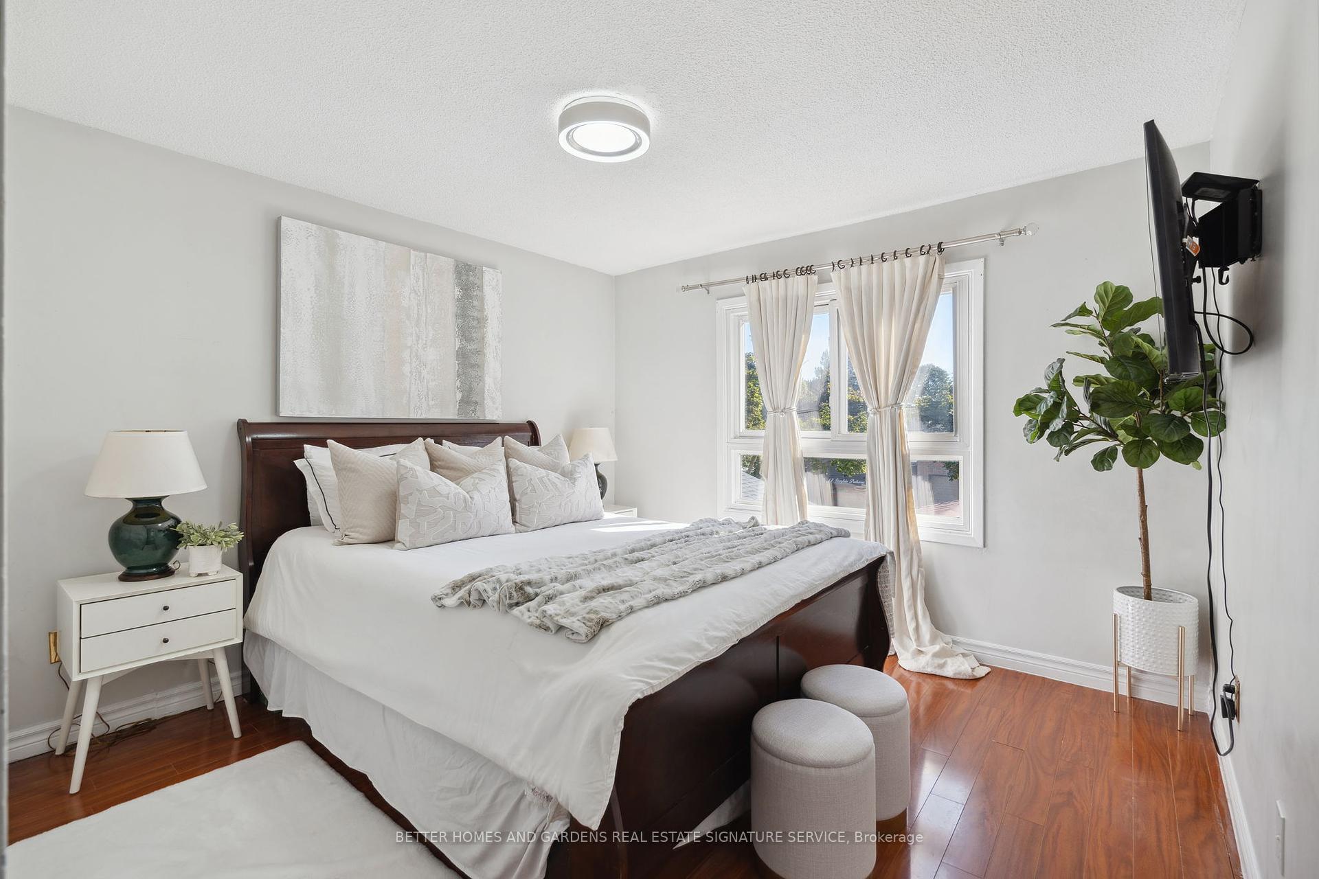 20 Scarfair Ptwy, Toronto, ON M1B4E8 | 3 Bedroom 4 Bathroom Detached House | Image 25