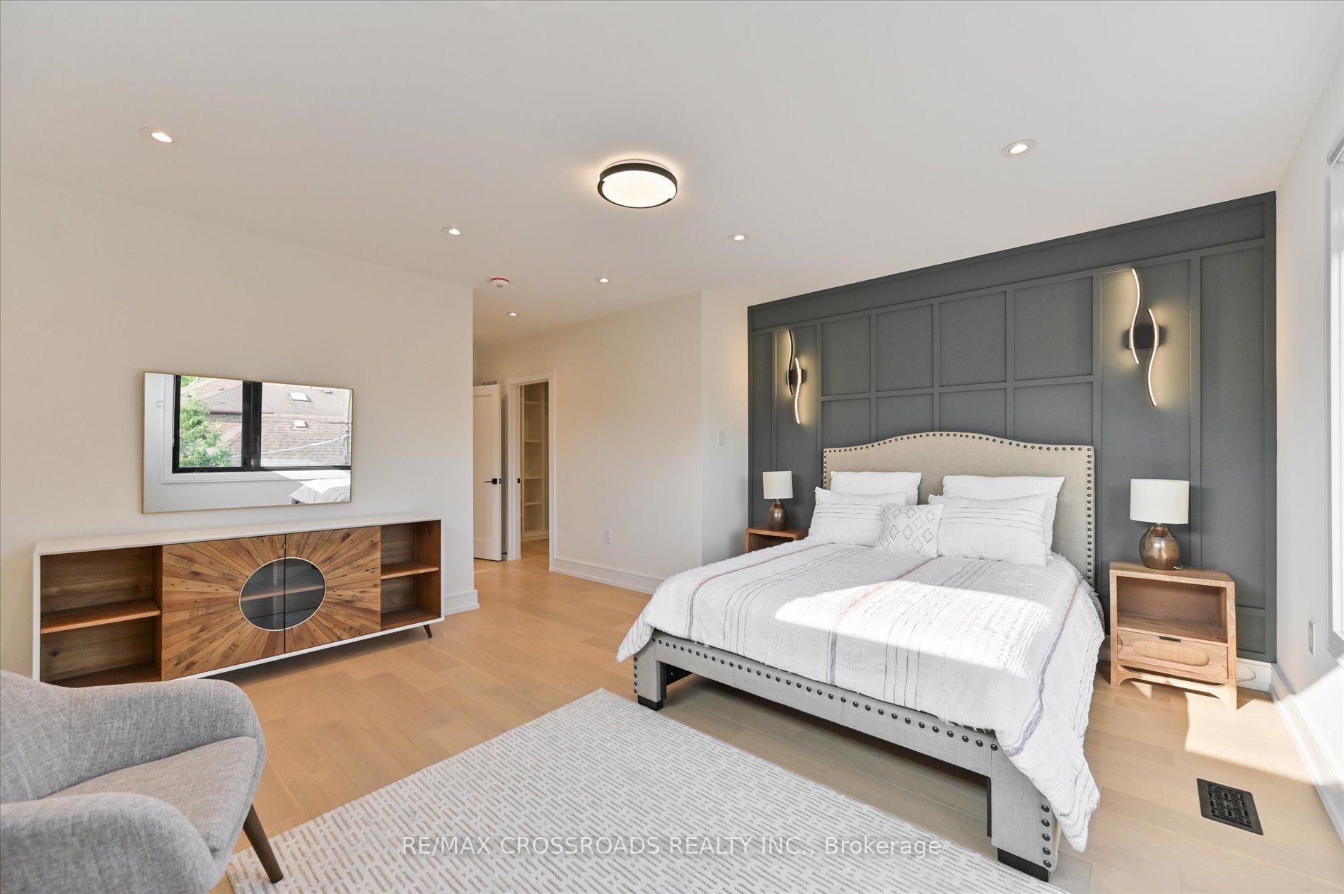 157 O'connor Dr, Toronto, ON M4J2S7 | 3 Bedroom 5 Bathroom Detached House | Image 19