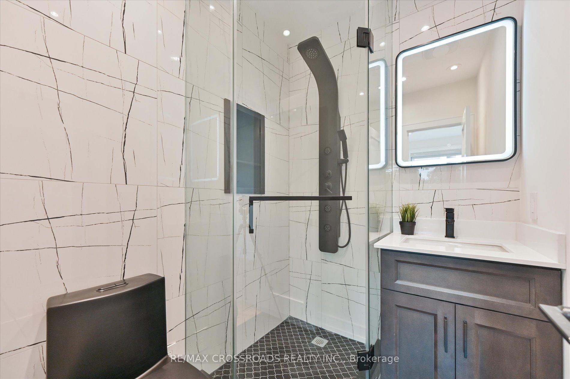 157 O'connor Dr, Toronto, ON M4J2S7 | 3 Bedroom 5 Bathroom Detached House | Image 27