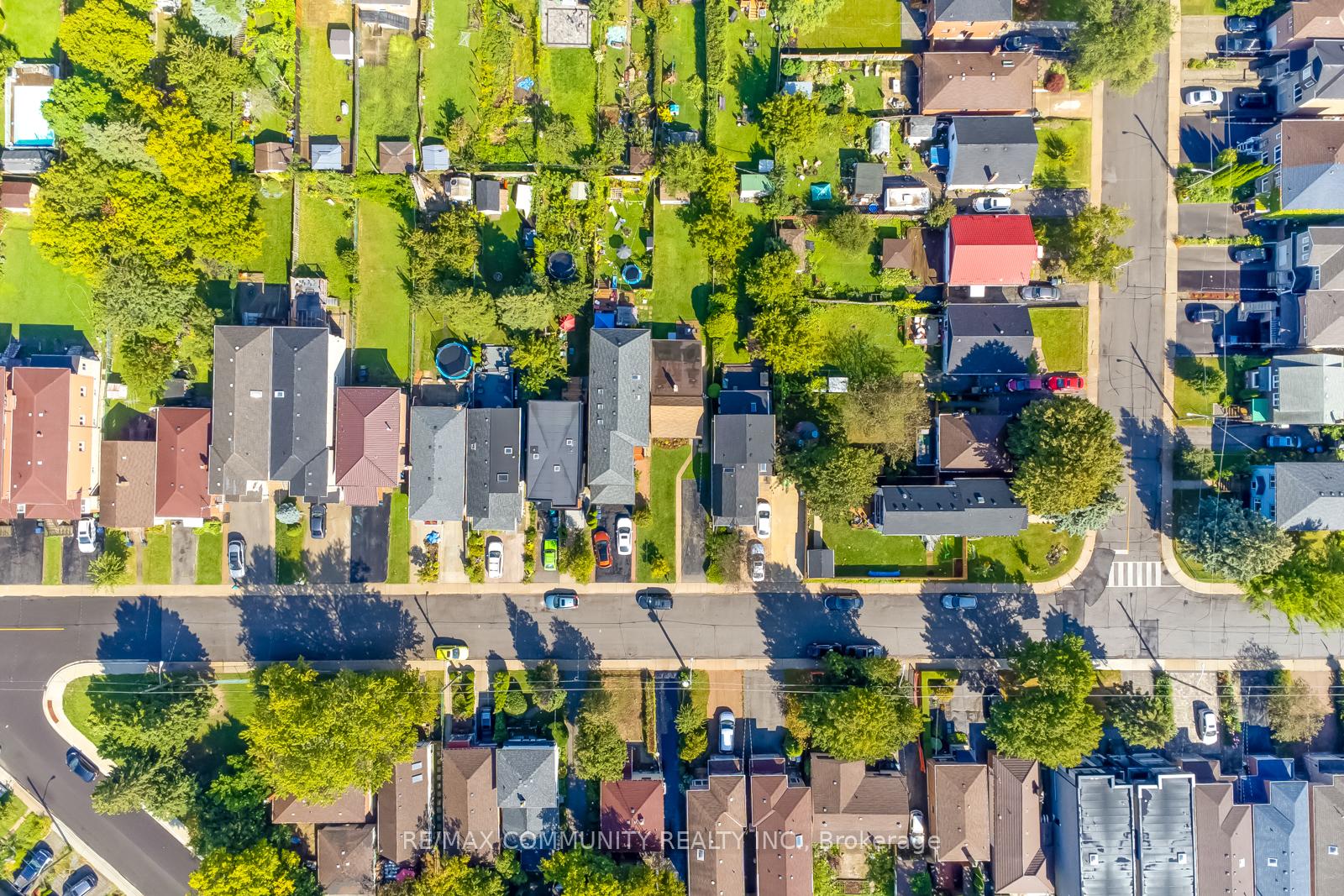 197 South Woodrow Blvd, Toronto, ON M1N3M1 | 2 Bedroom 1 Bathroom Detached House | Image 35