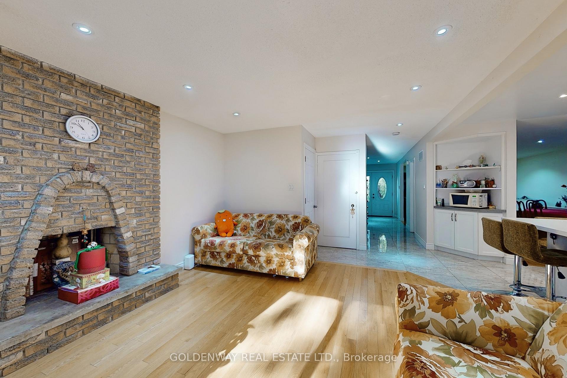 86 Bushmills Sq, Toronto, ON M1V1J4 | 4 Bedroom 3 Bathroom Detached House | Image 13