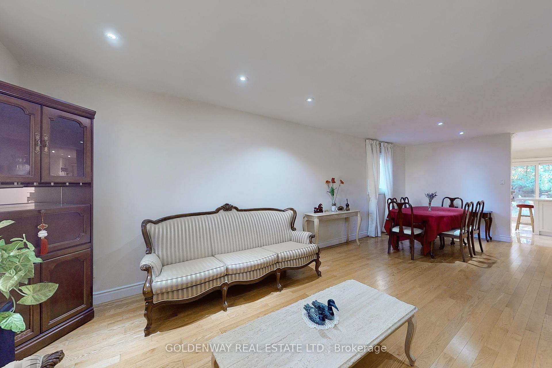 86 Bushmills Sq, Toronto, ON M1V1J4 | 4 Bedroom 3 Bathroom Detached House | Image 7