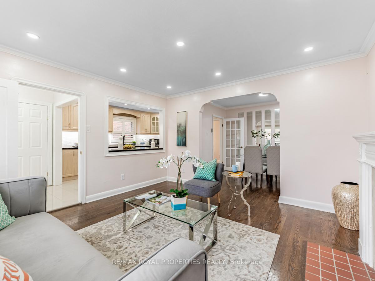 6 Wortham Dr, Toronto, ON M1G1W4 | 3 Bedroom 2 Bathroom Detached House | Image 10