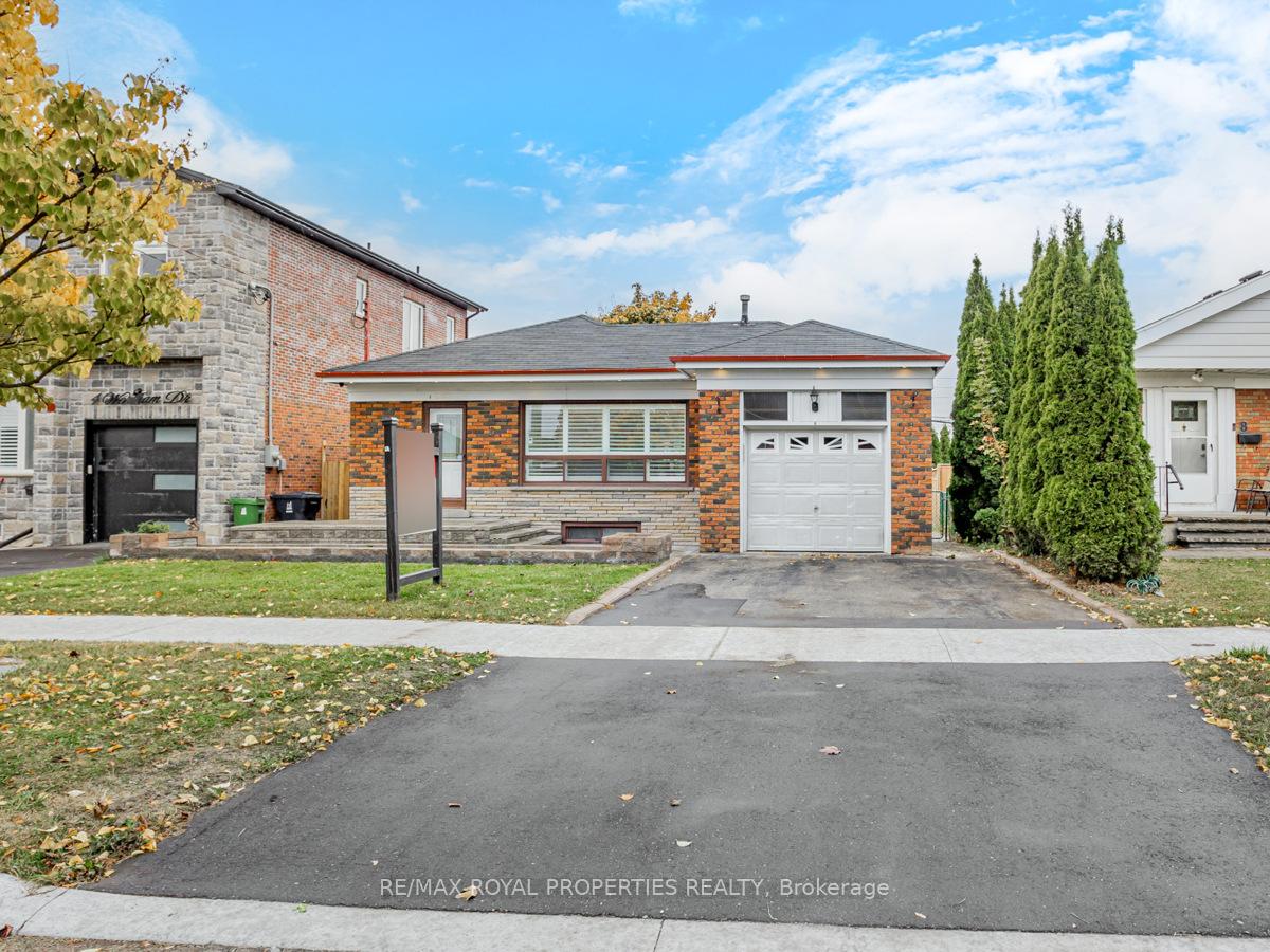 6 Wortham Dr, Toronto, ON M1G1W4 | 3 Bedroom 2 Bathroom Detached House | Image 2