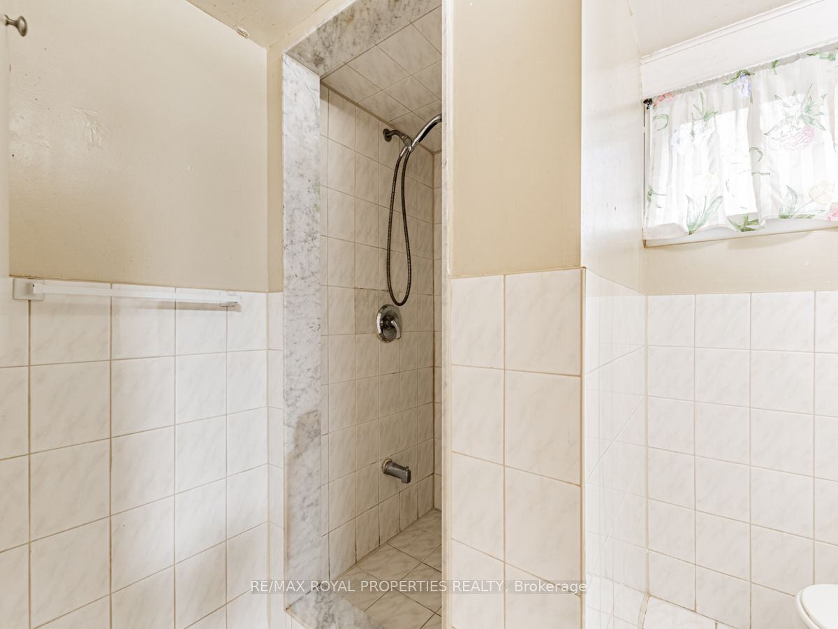 6 Wortham Dr, Toronto, ON M1G1W4 | 3 Bedroom 2 Bathroom Detached House | Image 26