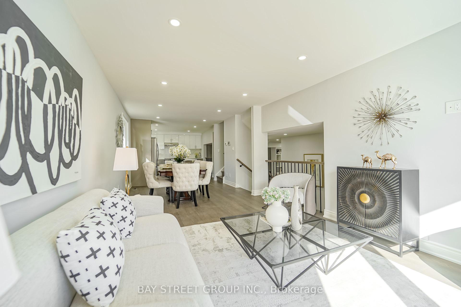 36 Pebblehill Sq, Toronto, ON M1S2P7 | 4 Bedroom 6 Bathroom Detached House | Image 5