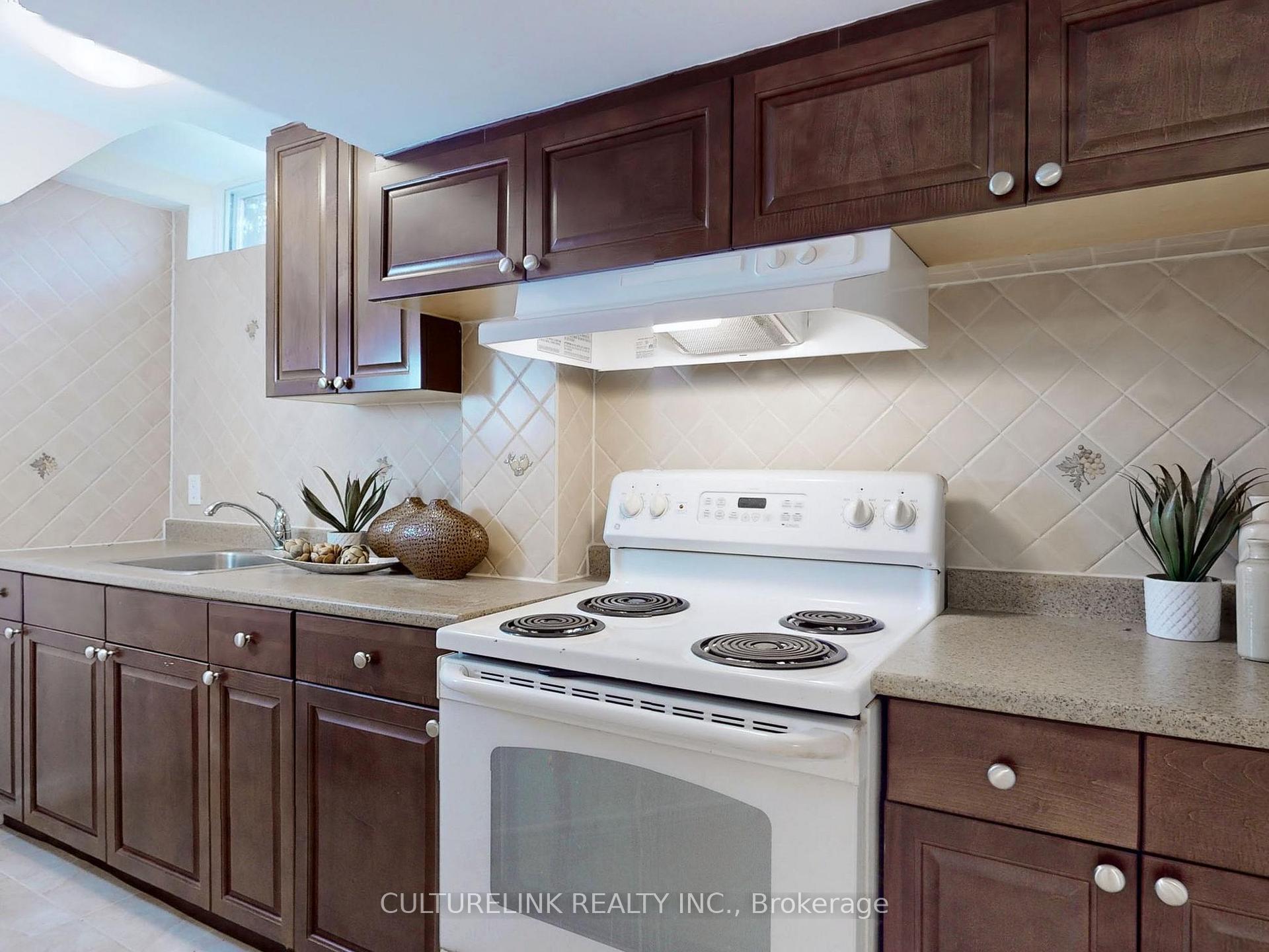 5 Haven Hill Sq, Toronto, ON M1V1M3 | 4 Bedroom 4 Bathroom Detached House | Image 34