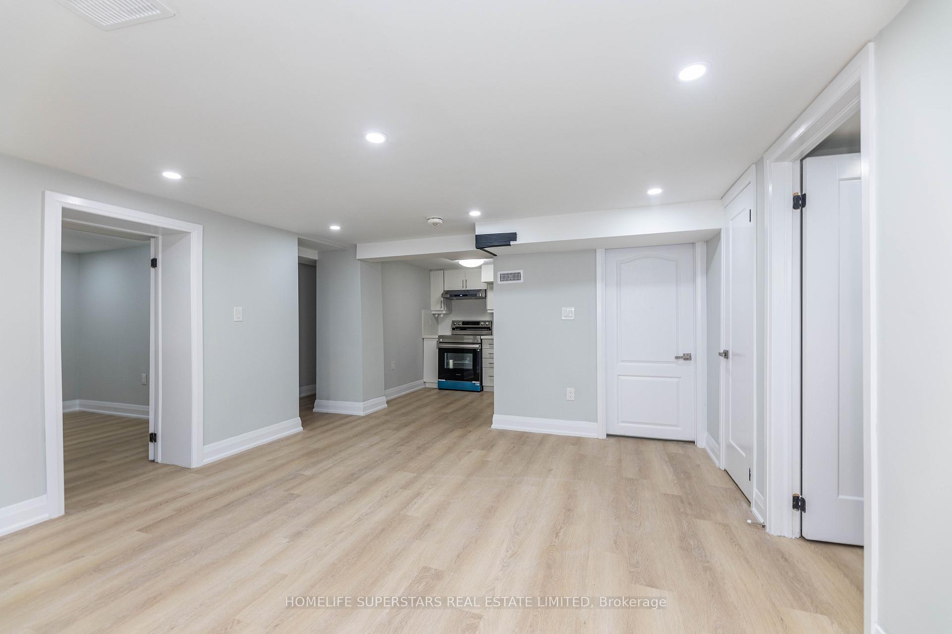 59 Hollyhedge Dr, Toronto, ON M1J1X2 | 3 Bedroom 4 Bathroom Detached House | Image 26