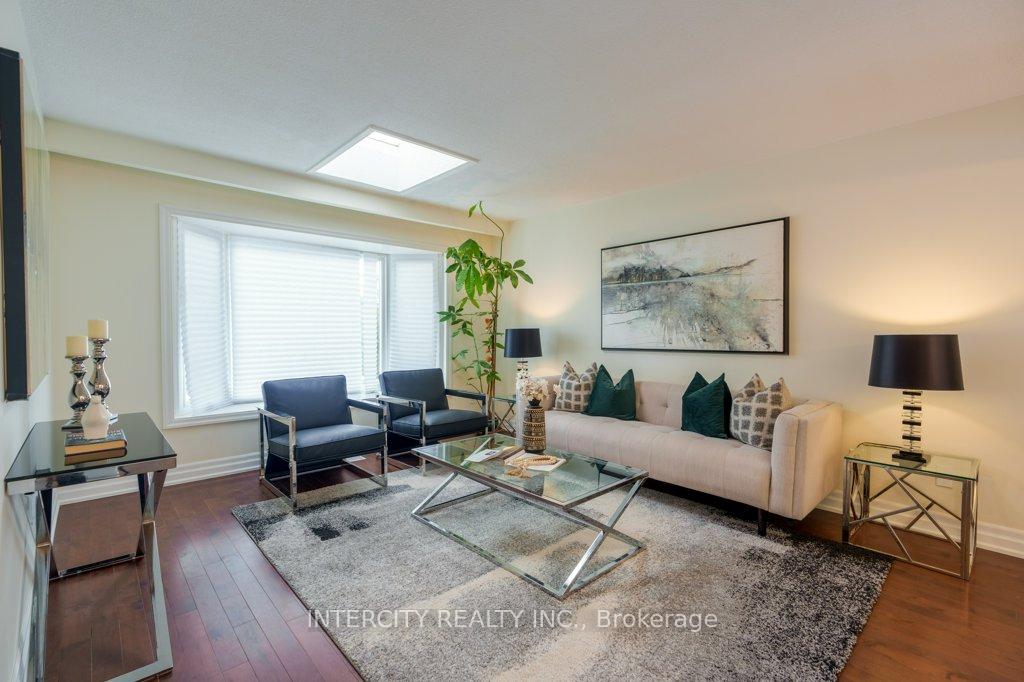 49 Farmhill Crt, Toronto, ON M1B2M1 | 4 Bedroom 3 Bathroom Detached House | Image 10