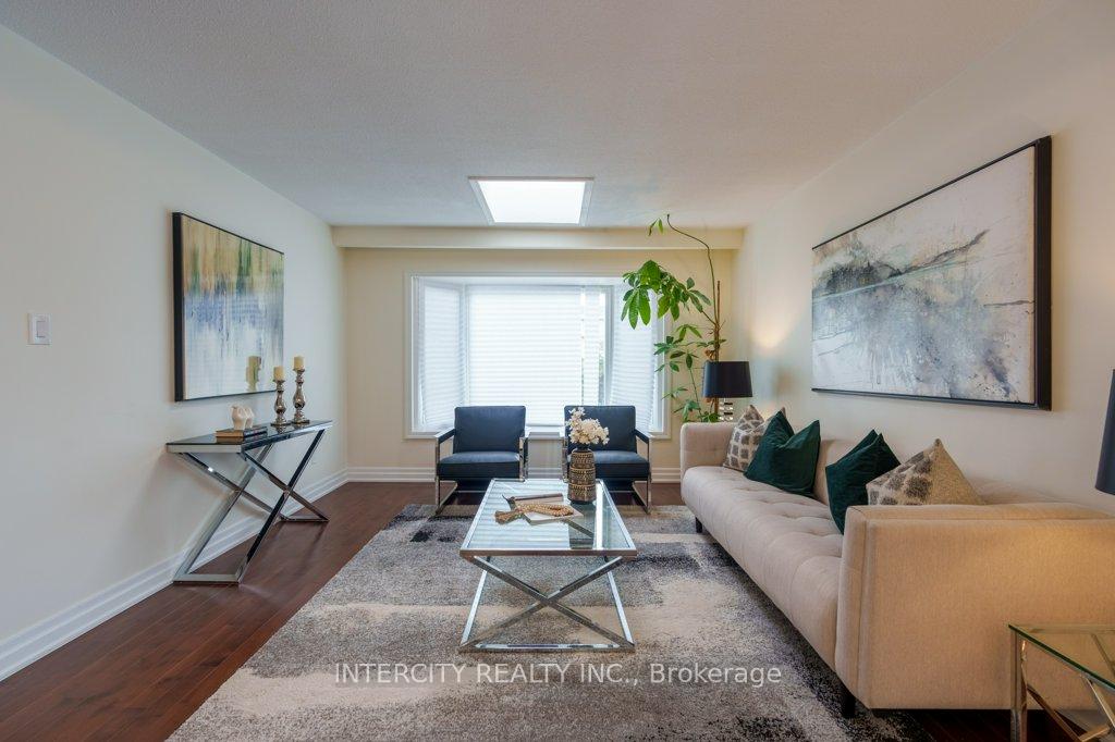 49 Farmhill Crt, Toronto, ON M1B2M1 | 4 Bedroom 3 Bathroom Detached House | Image 13