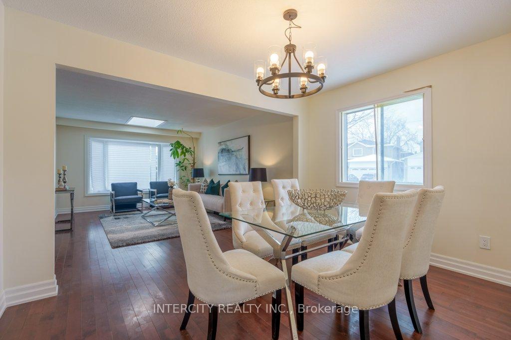 49 Farmhill Crt, Toronto, ON M1B2M1 | 4 Bedroom 3 Bathroom Detached House | Image 16