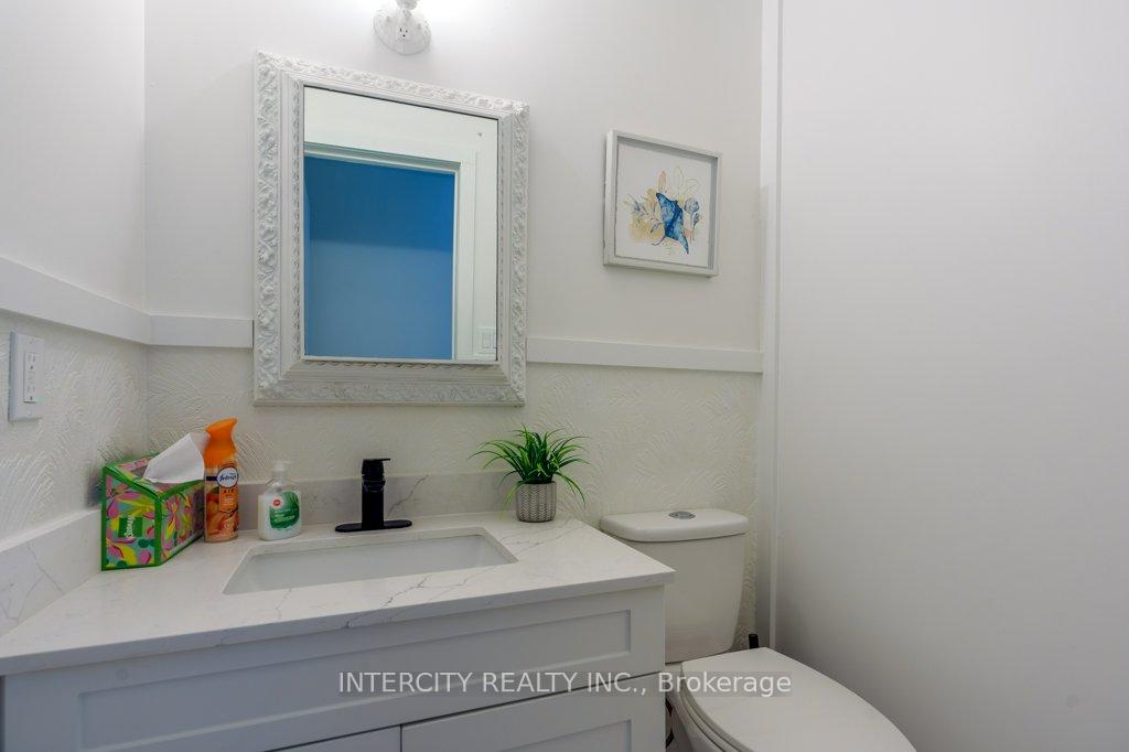 49 Farmhill Crt, Toronto, ON M1B2M1 | 4 Bedroom 3 Bathroom Detached House | Image 5