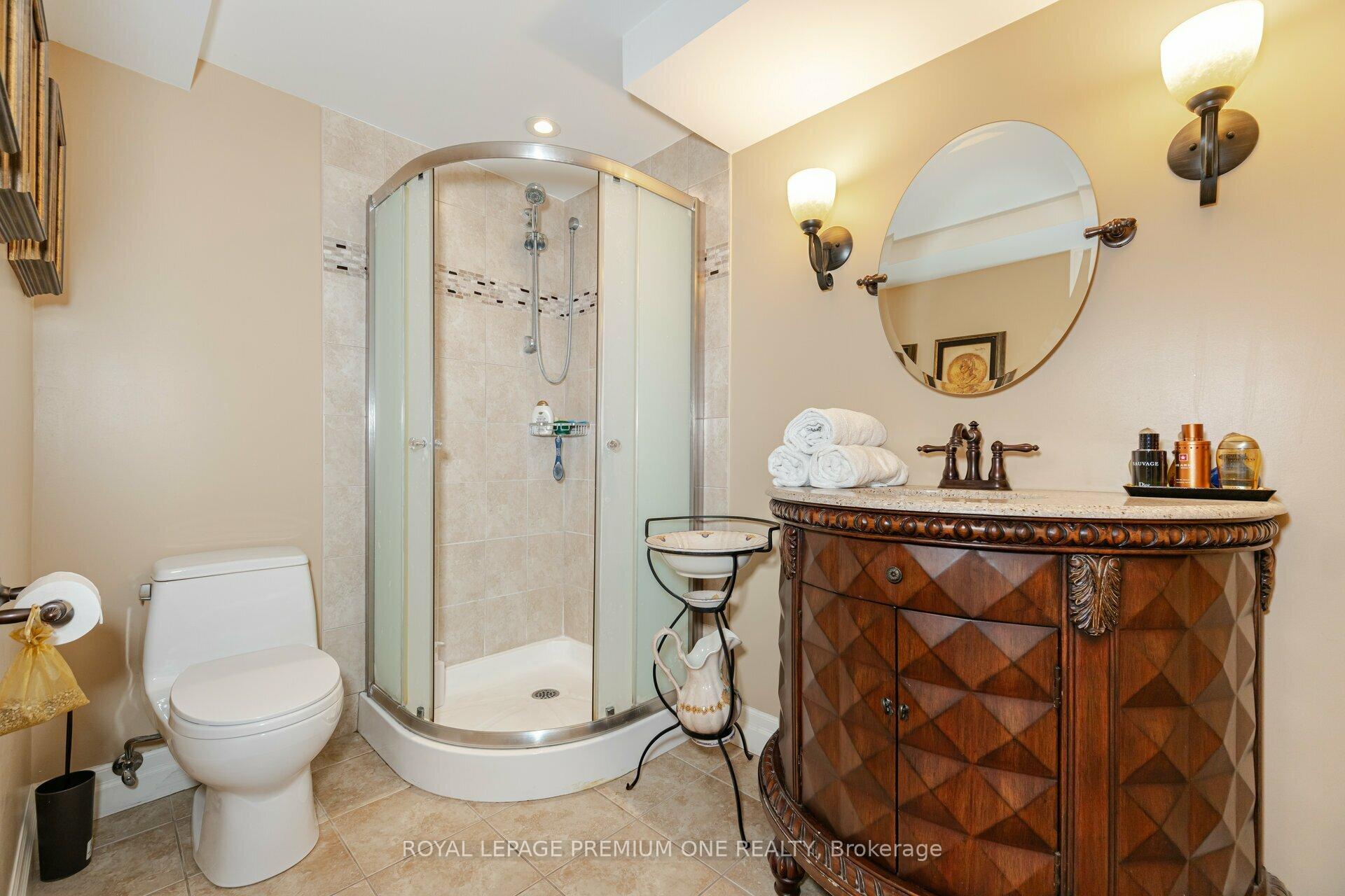 27 Giotto Cres, Vaughan, ON L6A3N7 | 4 Bedroom 4 Bathroom Detached House | Image 32