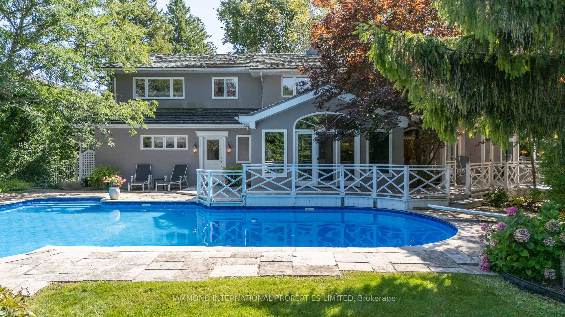 26 Wembley Ave, Markham, ON L3R2A9 | 5 Bedroom 5 Bathroom Detached House | Image 11