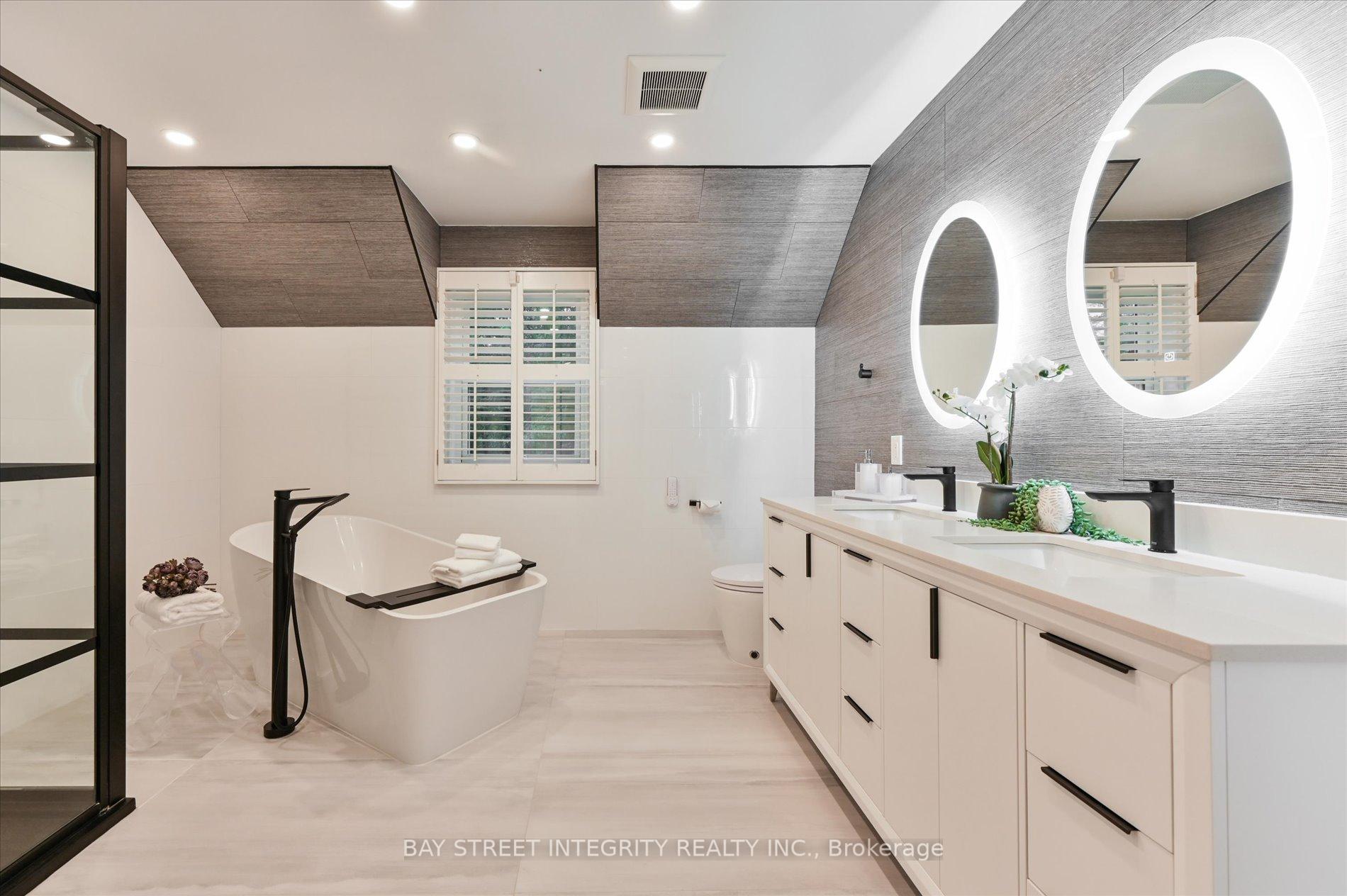 9 Ritter Cres, Markham, ON L3R4K4 | 5 Bedroom 4 Bathroom Detached House | Image 22