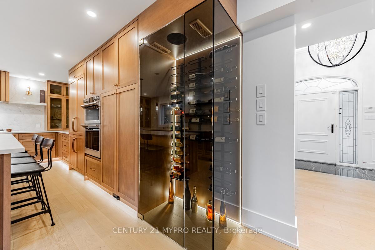 8 Briarwood Rd N, Markham, ON L3R2X2 | 5 Bedroom 4 Bathroom Detached House | Image 14