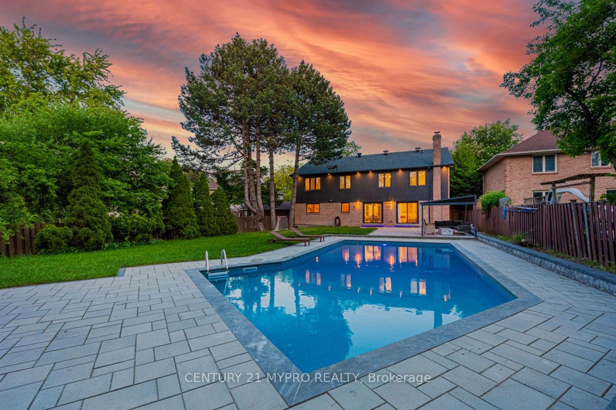 8 Briarwood Rd N, Markham, ON L3R2X2 | 5 Bedroom 4 Bathroom Detached House | Image 35