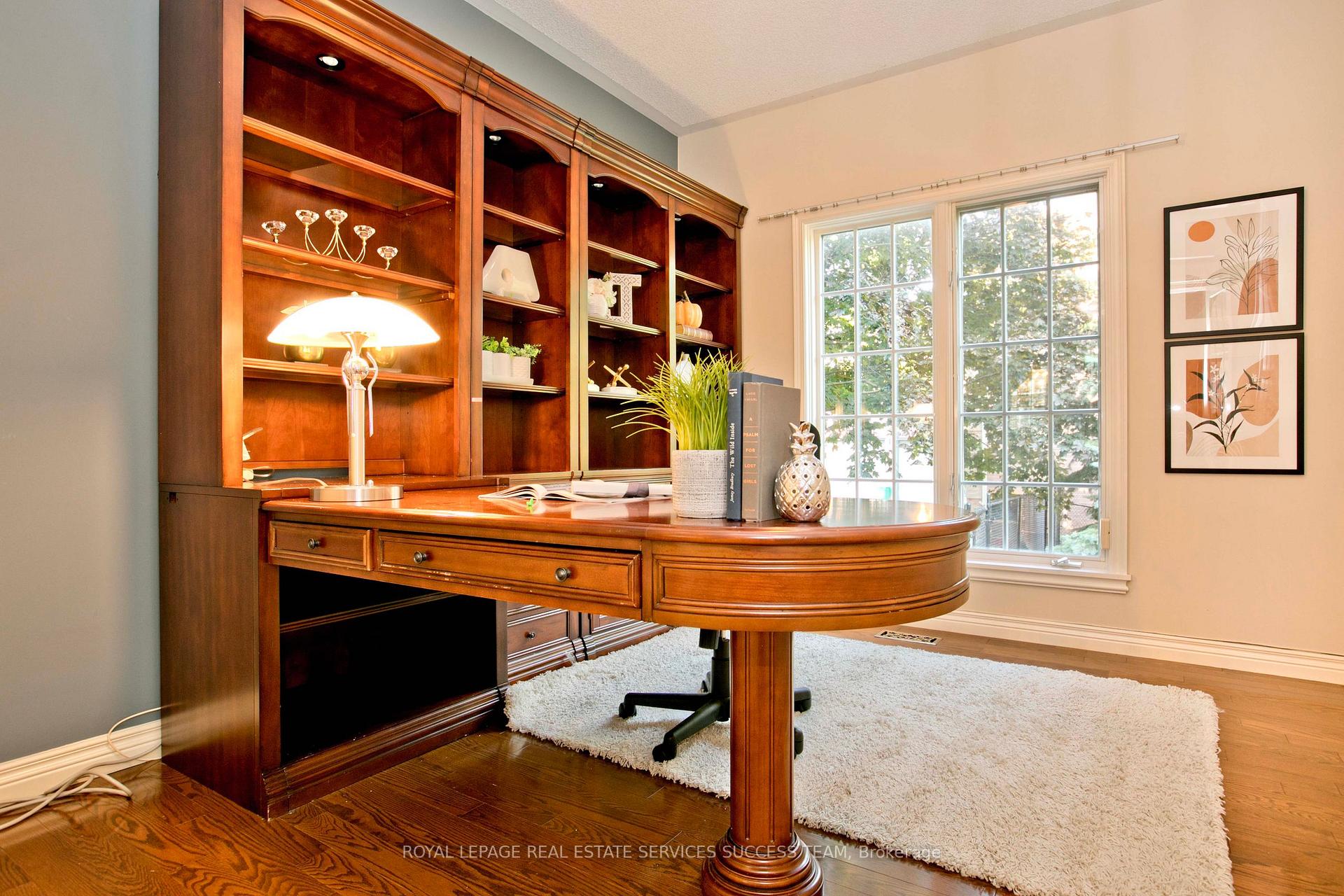 37 Heatherwood Cres, Markham, ON L3R8W6 | 5 Bedroom 4 Bathroom Detached House | Image 13