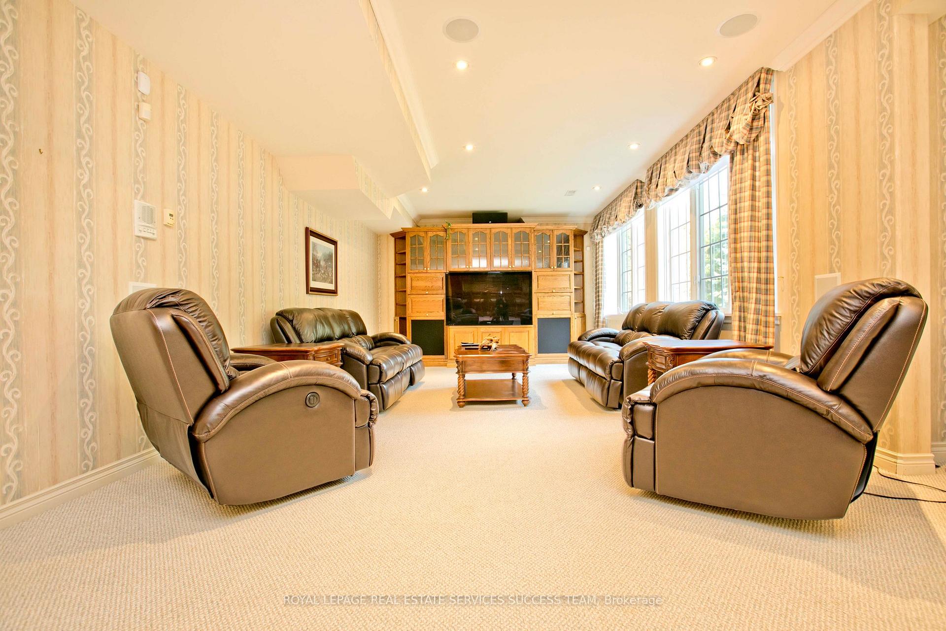 37 Heatherwood Cres, Markham, ON L3R8W6 | 5 Bedroom 4 Bathroom Detached House | Image 27