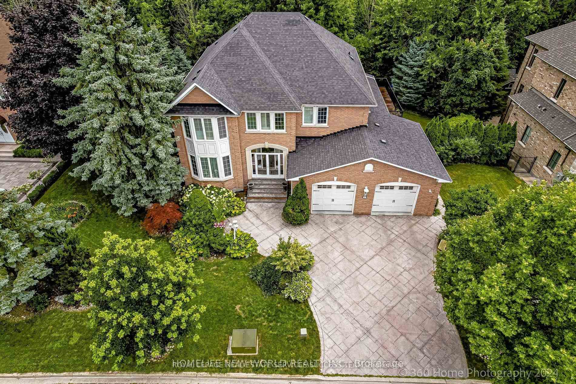 37 Heatherwood Cres, Markham, ON L3R8W6 | 5 Bedroom 4 Bathroom Detached House | Image 3