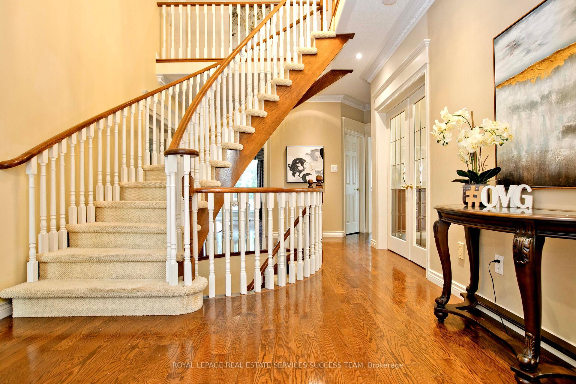 37 Heatherwood Cres, Markham, ON L3R8W6 | 5 Bedroom 4 Bathroom Detached House | Image 4