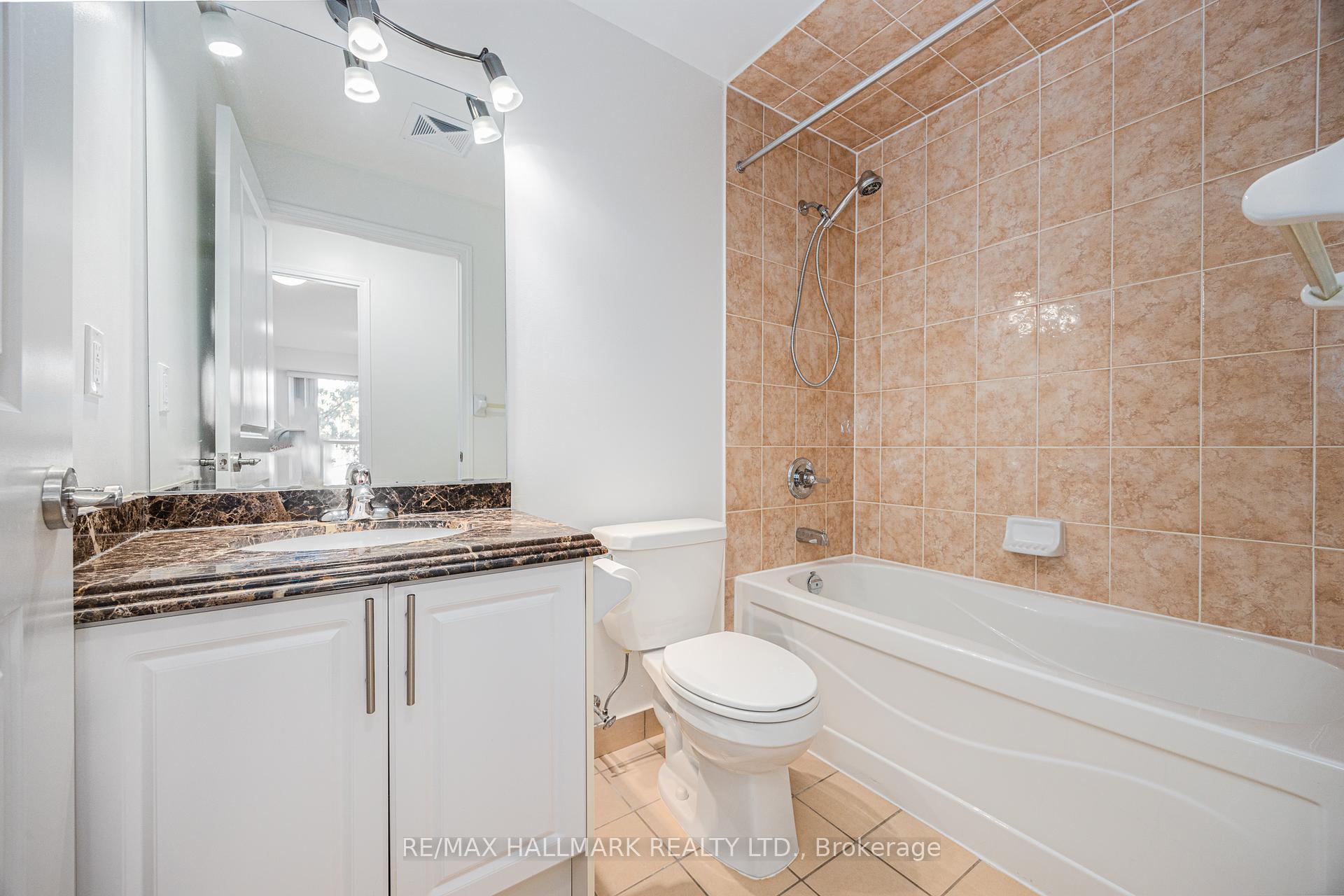 #209 - 18 Harding Blvd, Richmond Hill, ON L4C0T3 | 1 Bedroom 1 Bathroom Condo Apt | Image 15