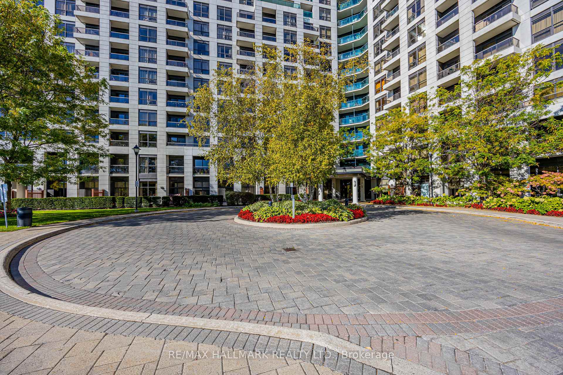 #209 - 18 Harding Blvd, Richmond Hill, ON L4C0T3 | 1 Bedroom 1 Bathroom Condo Apt | Image 21