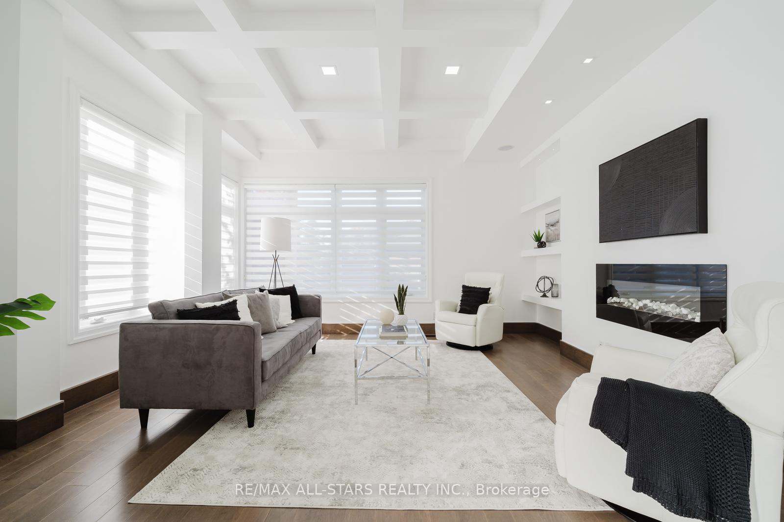 26 Lancer Dr, Vaughan, ON L6A1E1 | 4 Bedroom 5 Bathroom Detached House | Image 8