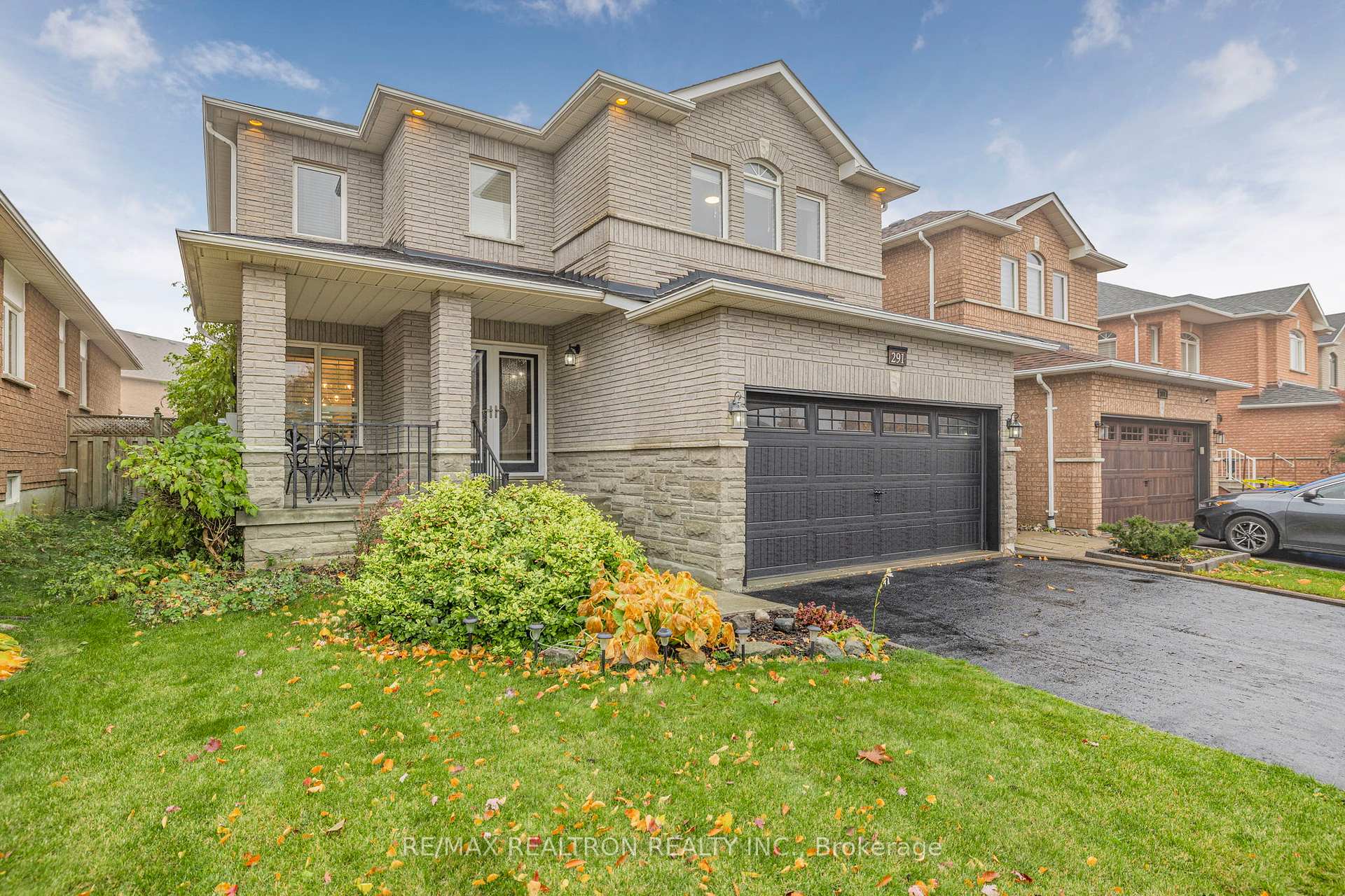 291 Drummond Dr, Vaughan, ON L6A3E2 | 4 Bedroom 3 Bathroom Detached House | Image 1