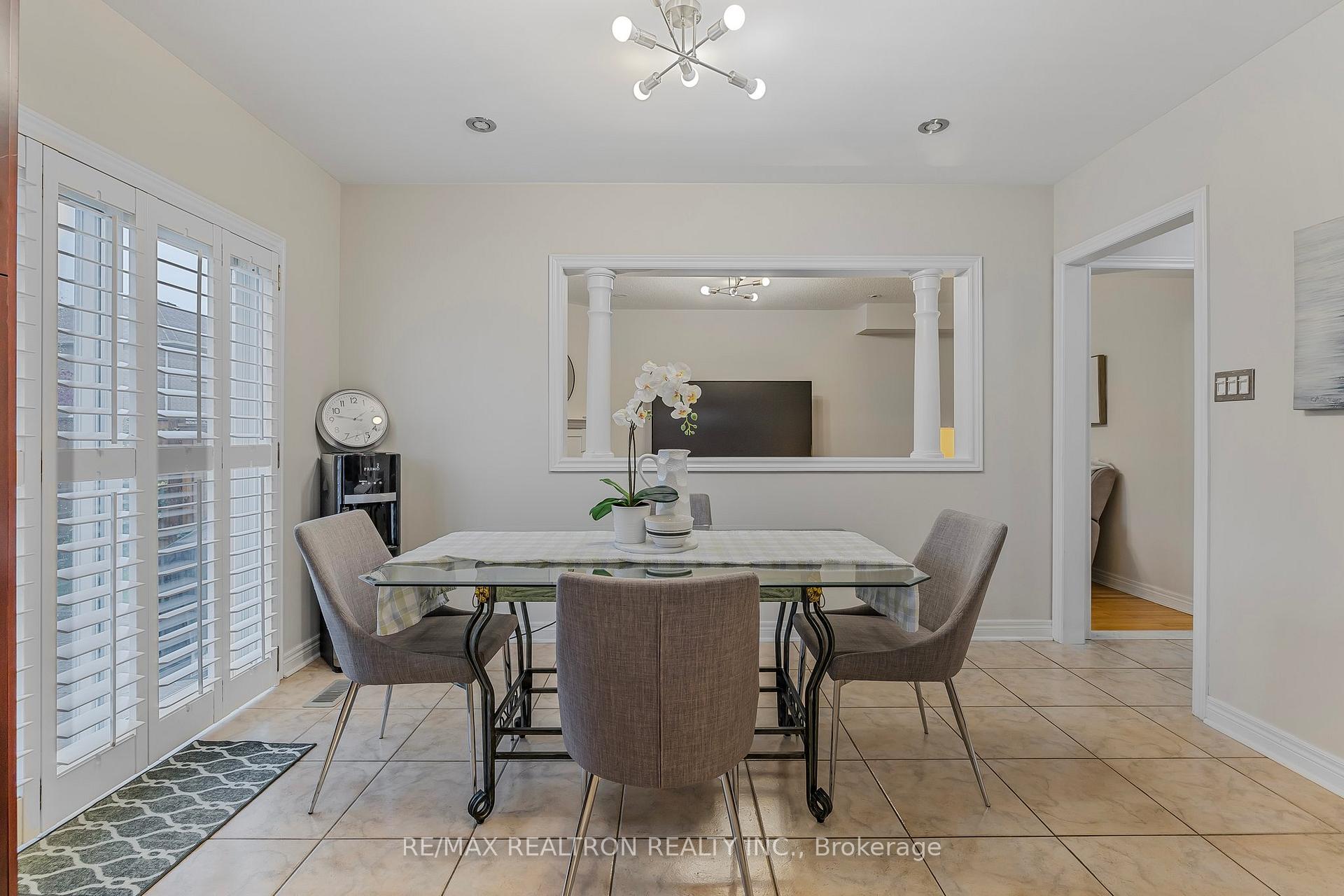 291 Drummond Dr, Vaughan, ON L6A3E2 | 4 Bedroom 3 Bathroom Detached House | Image 13