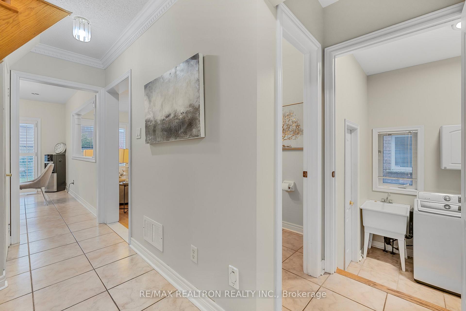 291 Drummond Dr, Vaughan, ON L6A3E2 | 4 Bedroom 3 Bathroom Detached House | Image 7