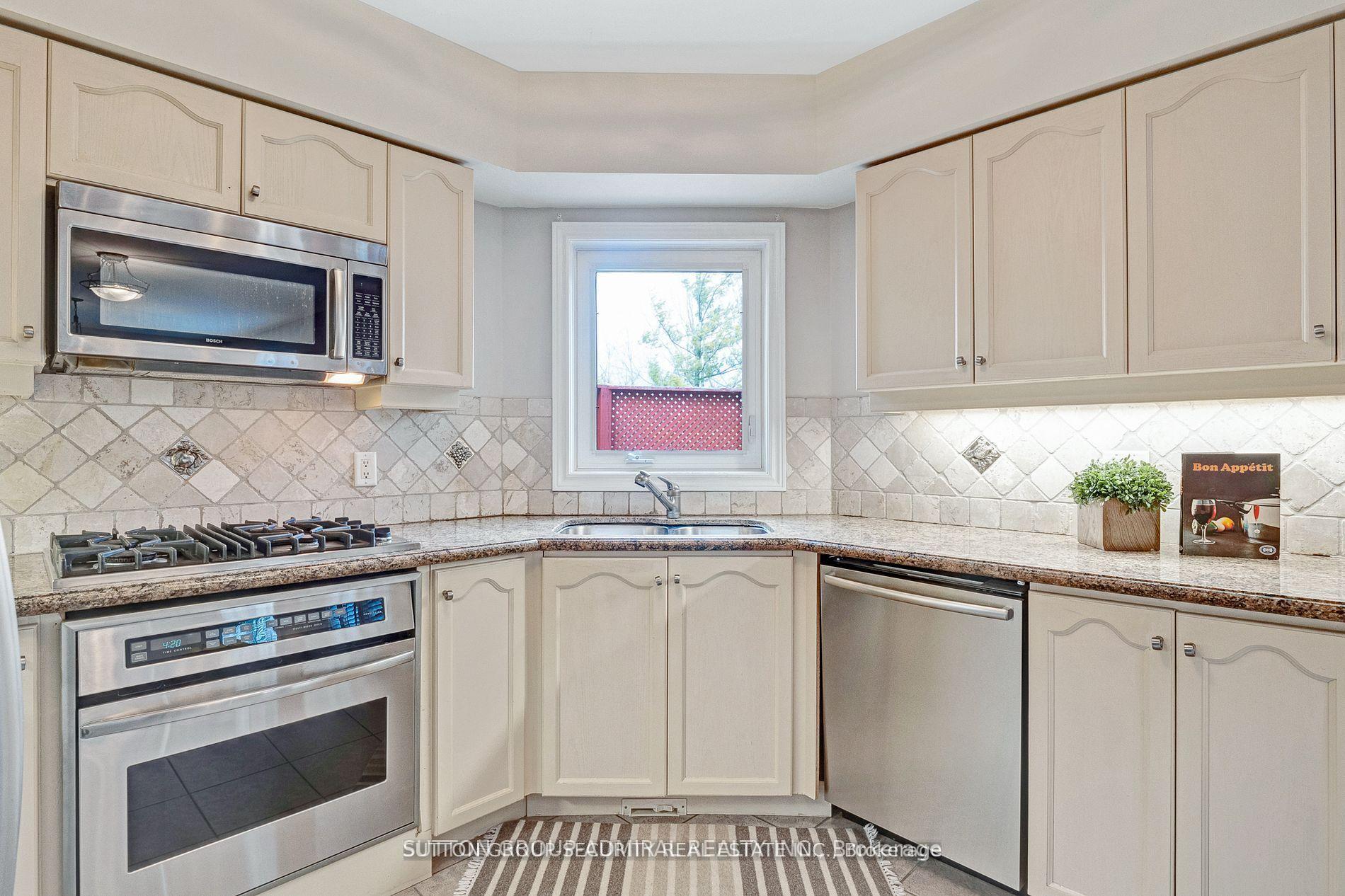 88 Klamath Crt, Vaughan, ON L6A2L7 | 4 Bedroom 4 Bathroom Detached House | Image 22