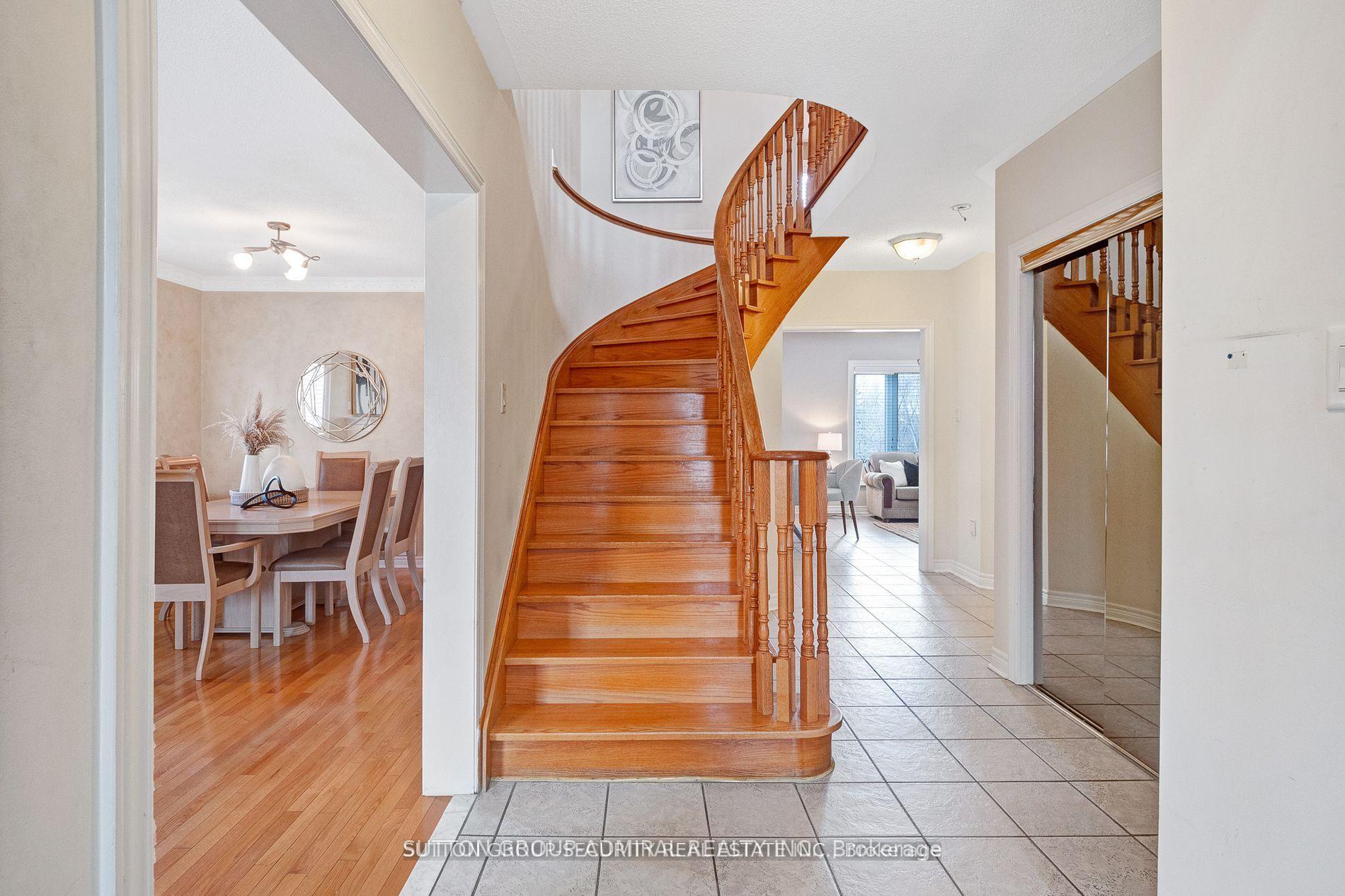 88 Klamath Crt, Vaughan, ON L6A2L7 | 4 Bedroom 4 Bathroom Detached House | Image 6