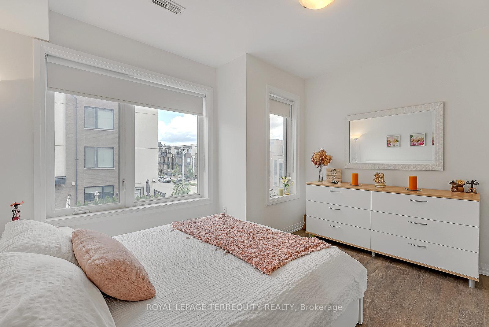 17 Stanley Greene Blvd, Toronto, ON M3K0B1 | 3 Bedroom 3 Bathroom Semi-Detached House | Image 19