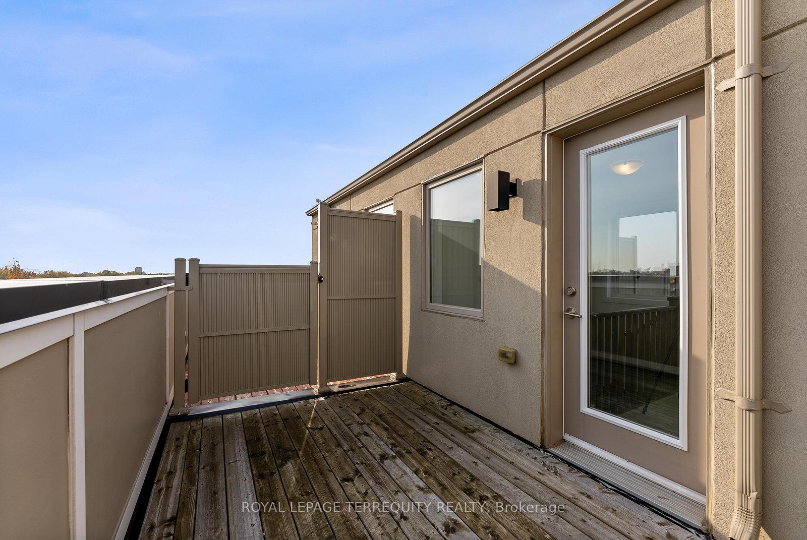 17 Stanley Greene Blvd, Toronto, ON M3K0B1 | 3 Bedroom 3 Bathroom Semi-Detached House | Image 22