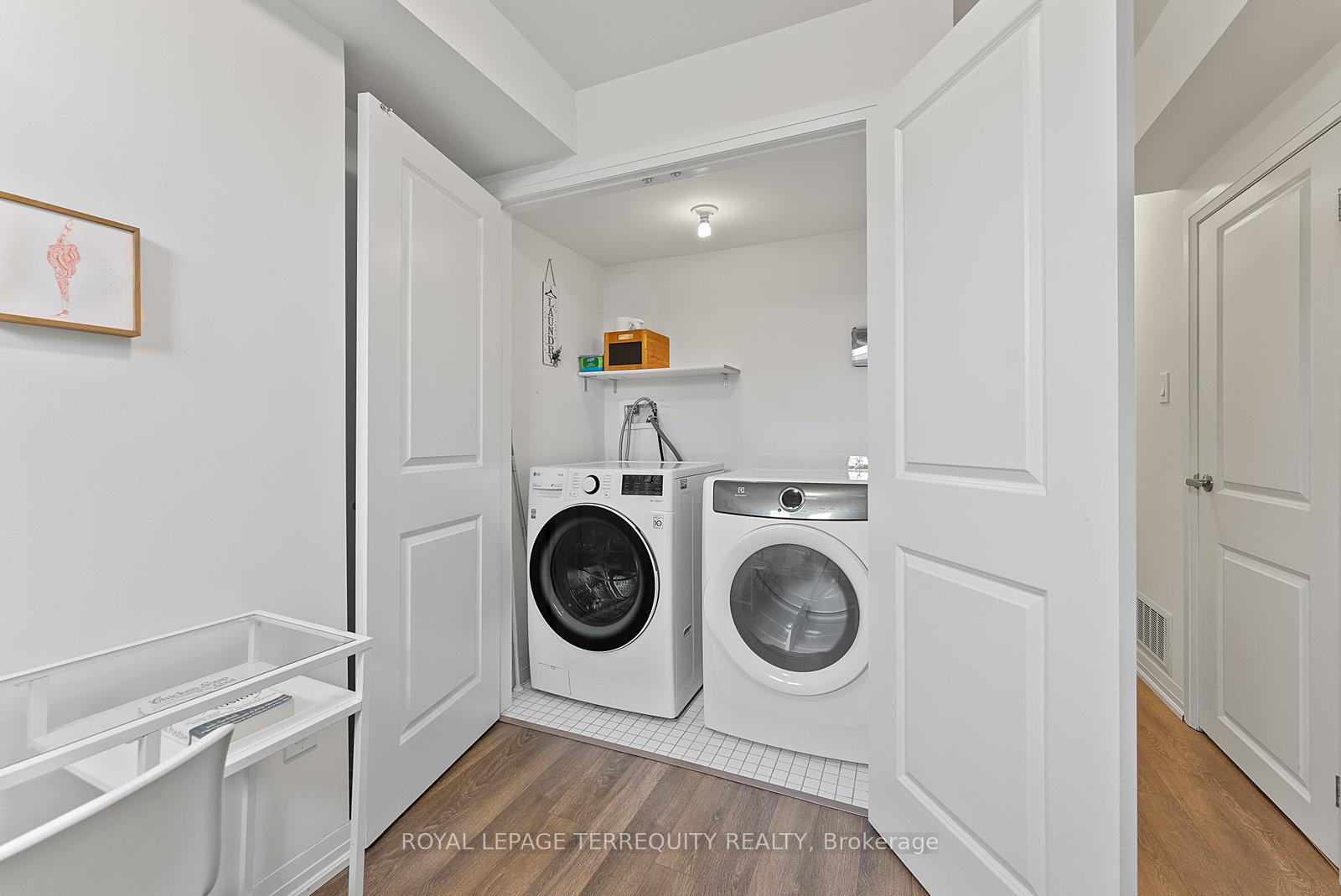 17 Stanley Greene Blvd, Toronto, ON M3K0B1 | 3 Bedroom 3 Bathroom Semi-Detached House | Image 26