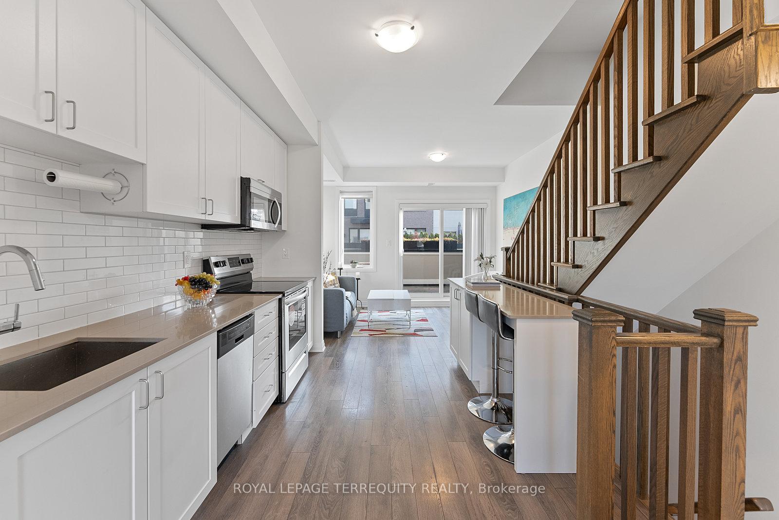 17 Stanley Greene Blvd, Toronto, ON M3K0B1 | 3 Bedroom 3 Bathroom Semi-Detached House | Image 4