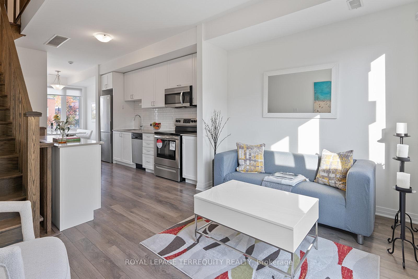 17 Stanley Greene Blvd, Toronto, ON M3K0B1 | 3 Bedroom 3 Bathroom Semi-Detached House | Image 9