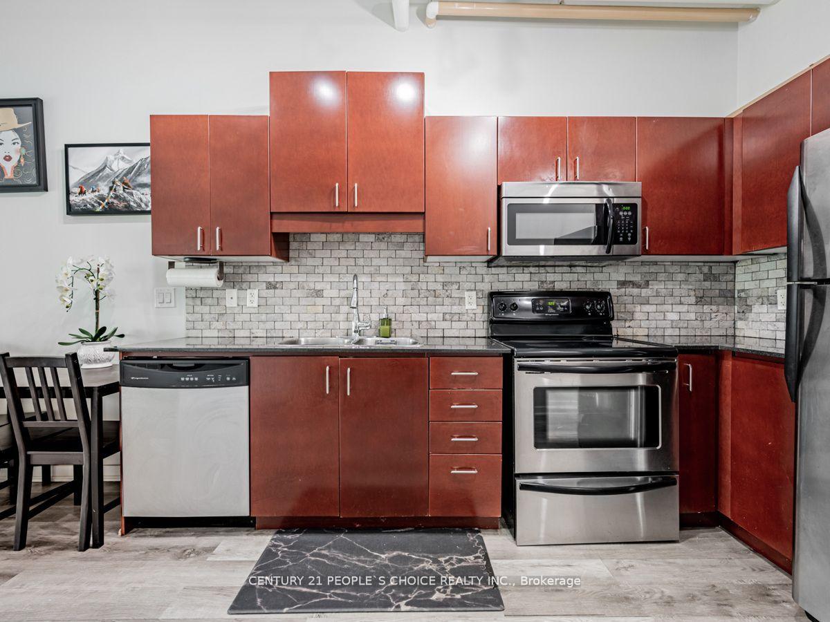 #218 - 2 Fieldway Rd, Toronto, ON M8Z0B9 | 2 Bedroom 2 Bathroom Condo Apt | Image 13