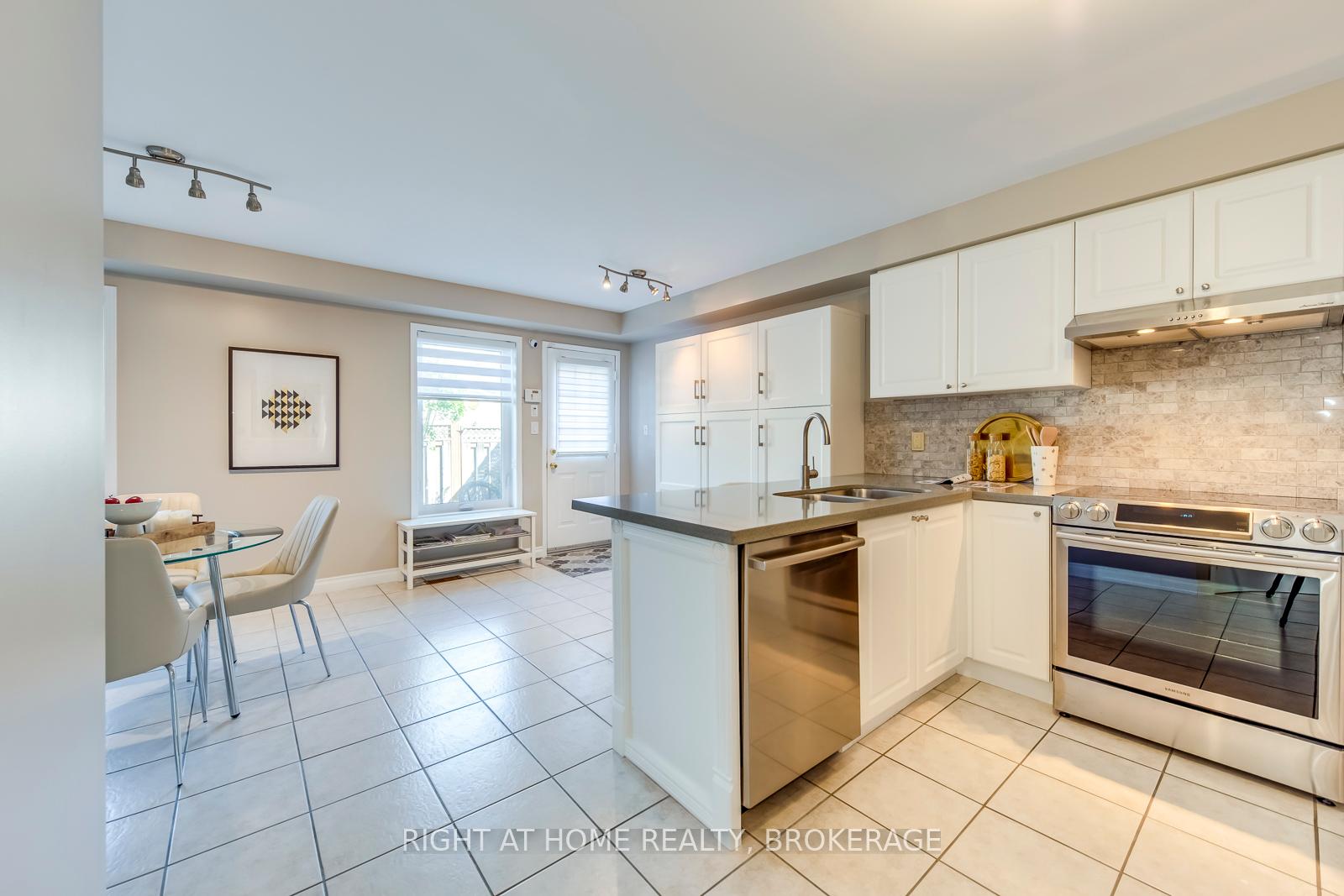 136 Tarragona Blvd, Toronto, ON M6N5C5 | 3 Bedroom 4 Bathroom Semi-Detached House | Image 10