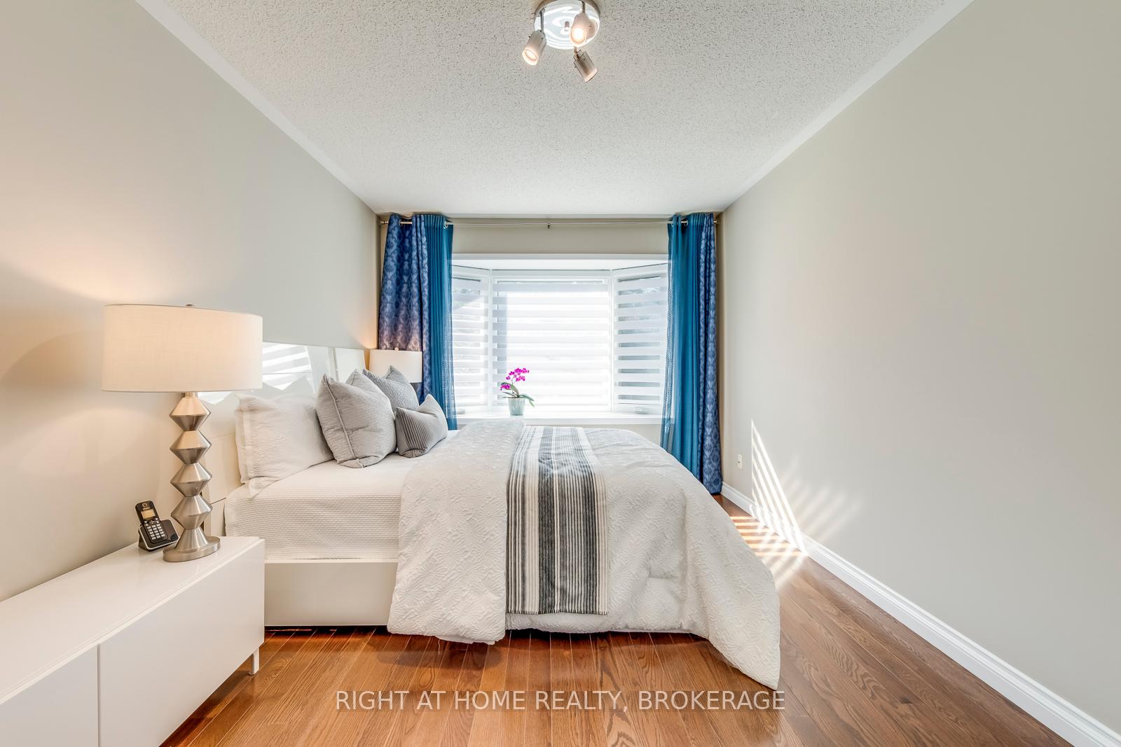 136 Tarragona Blvd, Toronto, ON M6N5C5 | 3 Bedroom 4 Bathroom Semi-Detached House | Image 21