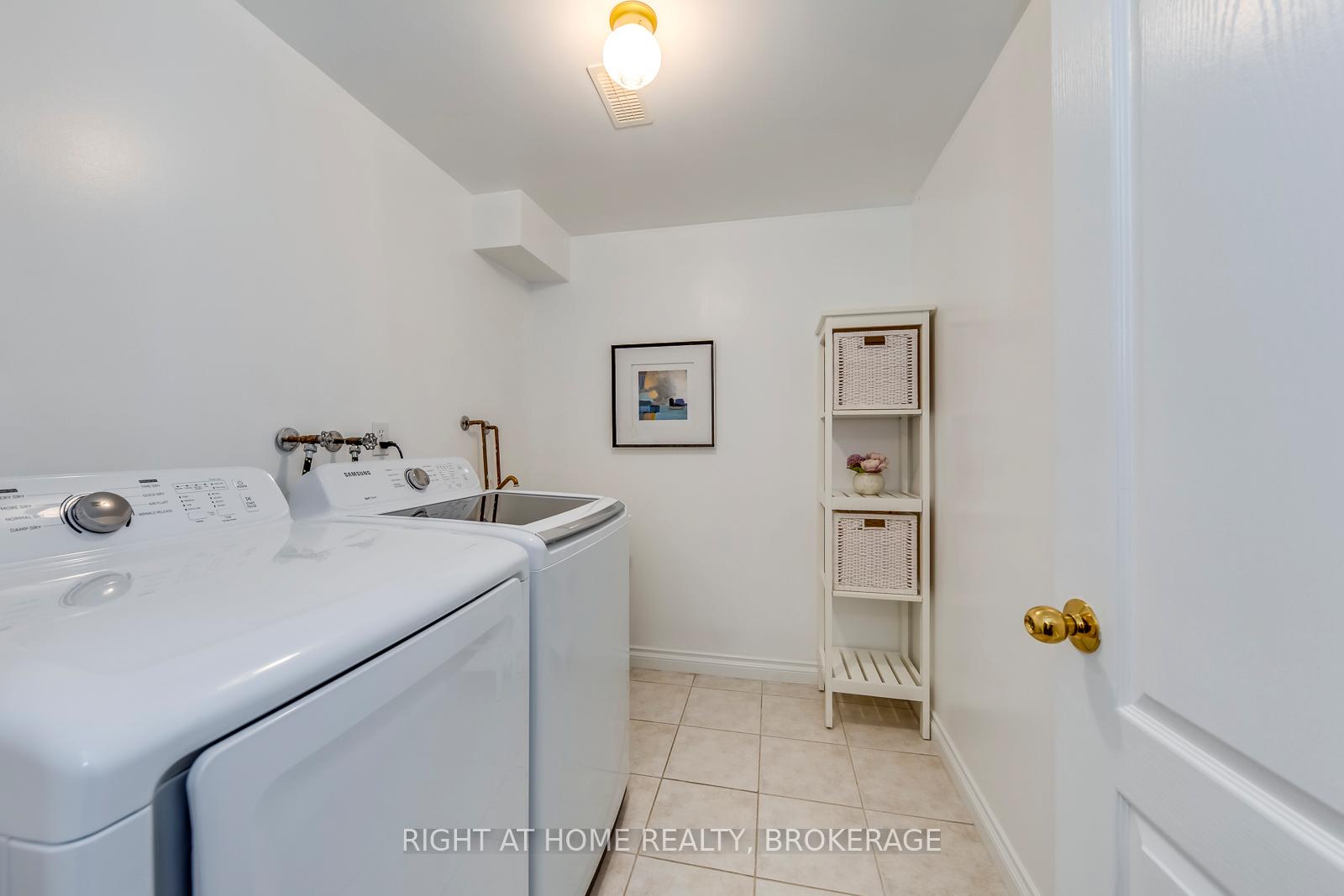 136 Tarragona Blvd, Toronto, ON M6N5C5 | 3 Bedroom 4 Bathroom Semi-Detached House | Image 29