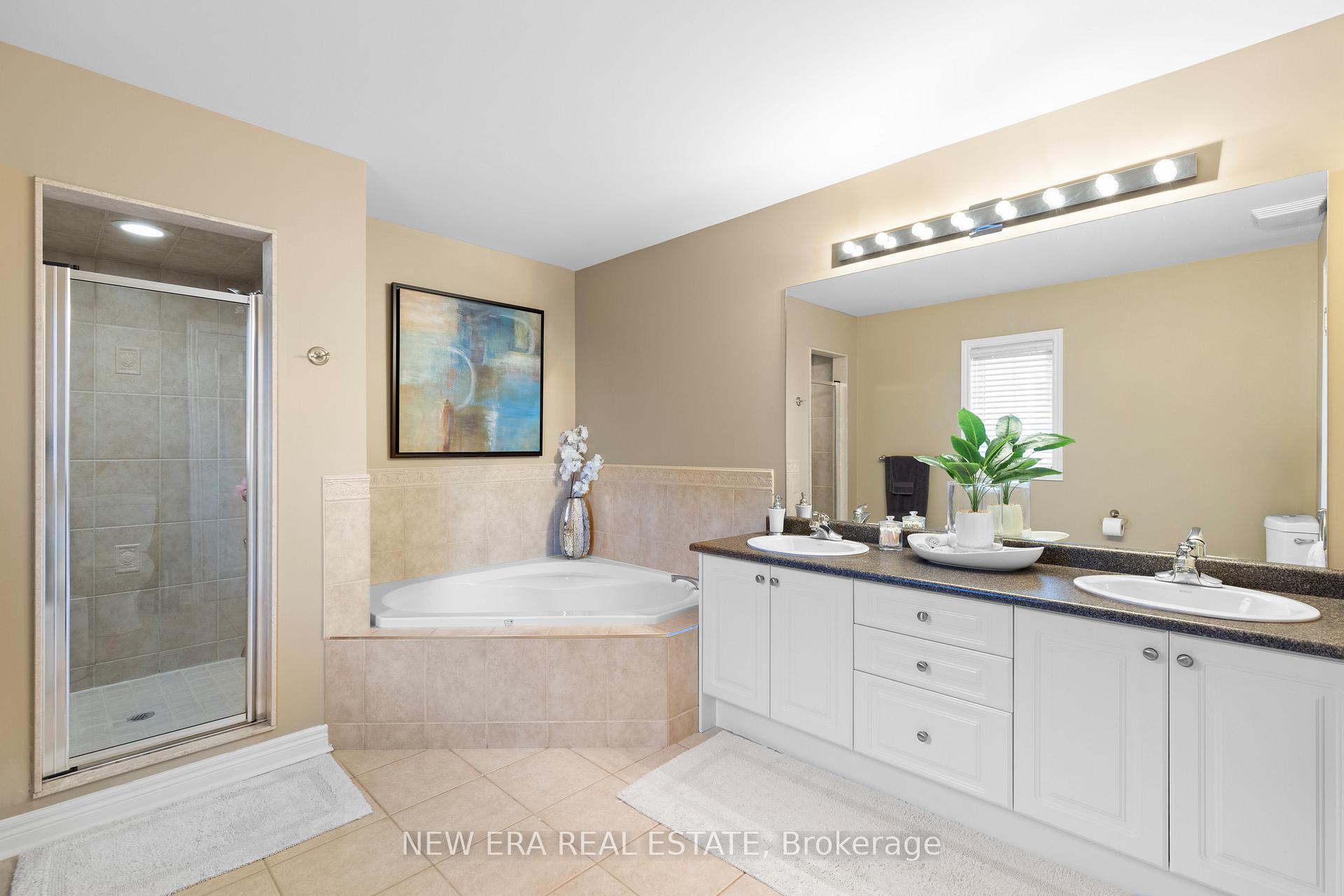 6751 Tattinger Ave, Mississauga, ON L5W1P4 | 4 Bedroom 4 Bathroom Detached House | Image 21