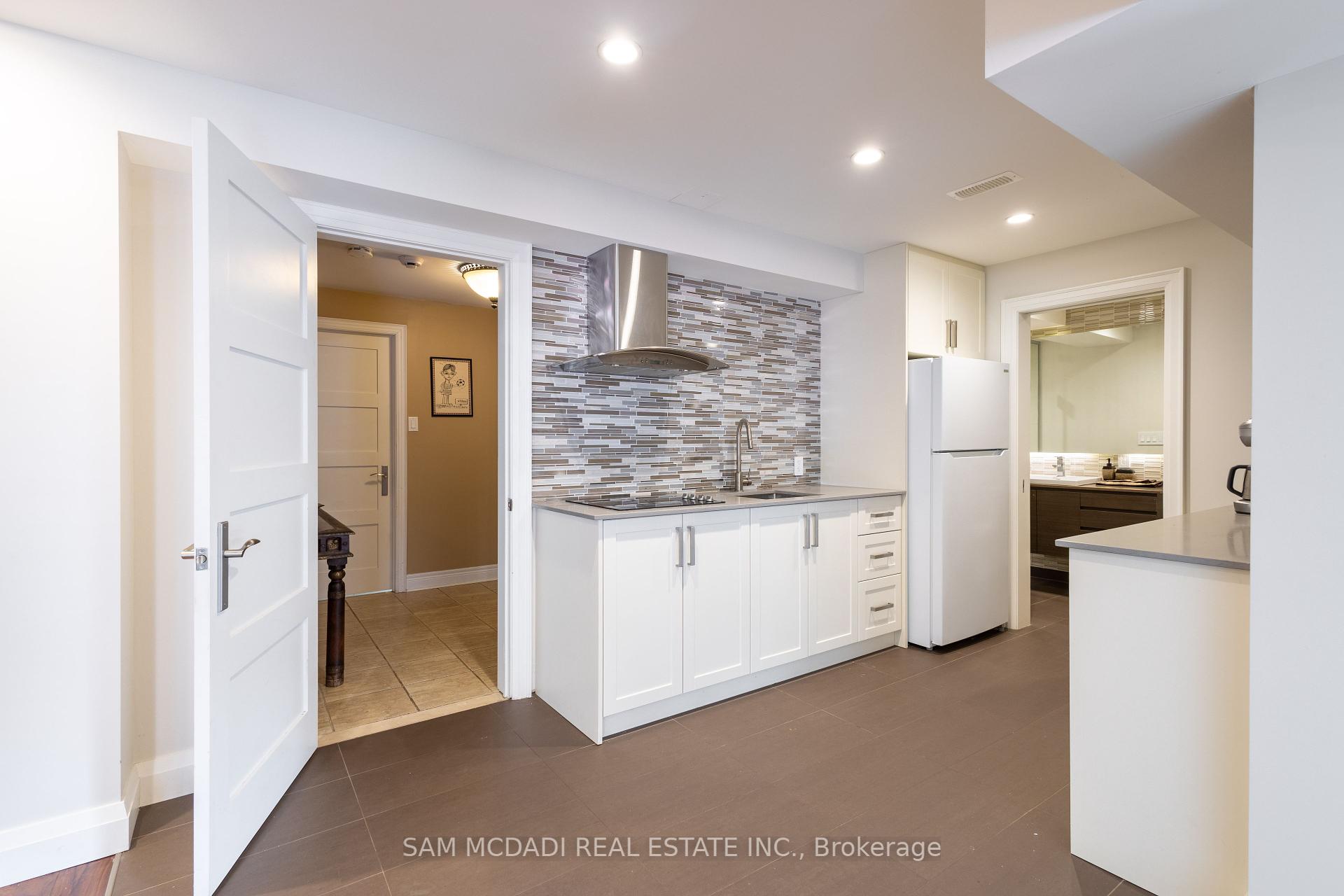 6844 Golden Hills Way, Mississauga, ON L5W1P3 | 4 Bedroom 5 Bathroom Detached House | Image 27