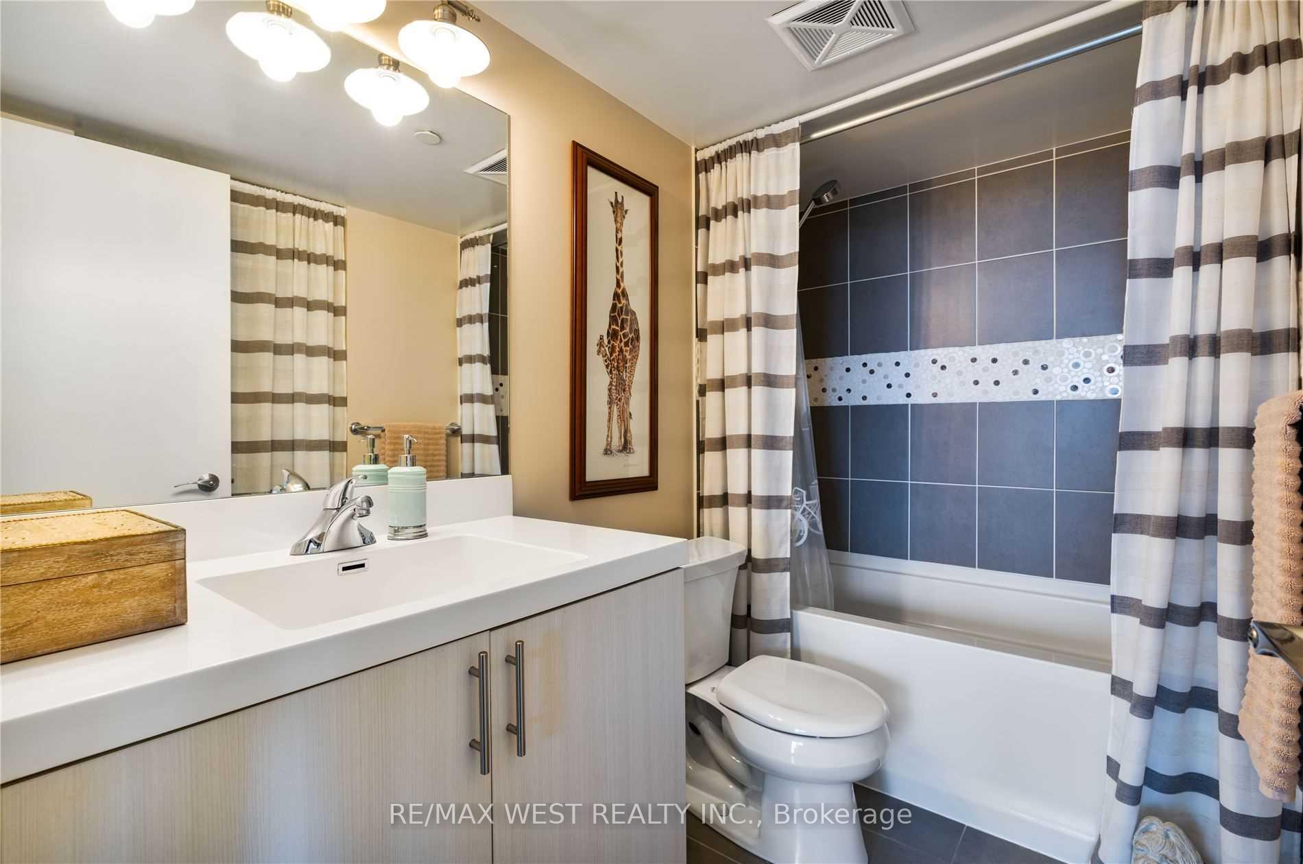 #730 - 36 Via Bagnato Ave, Toronto, ON M6A0B7 | 3 Bedroom 2 Bathroom Condo Apt | Image 16